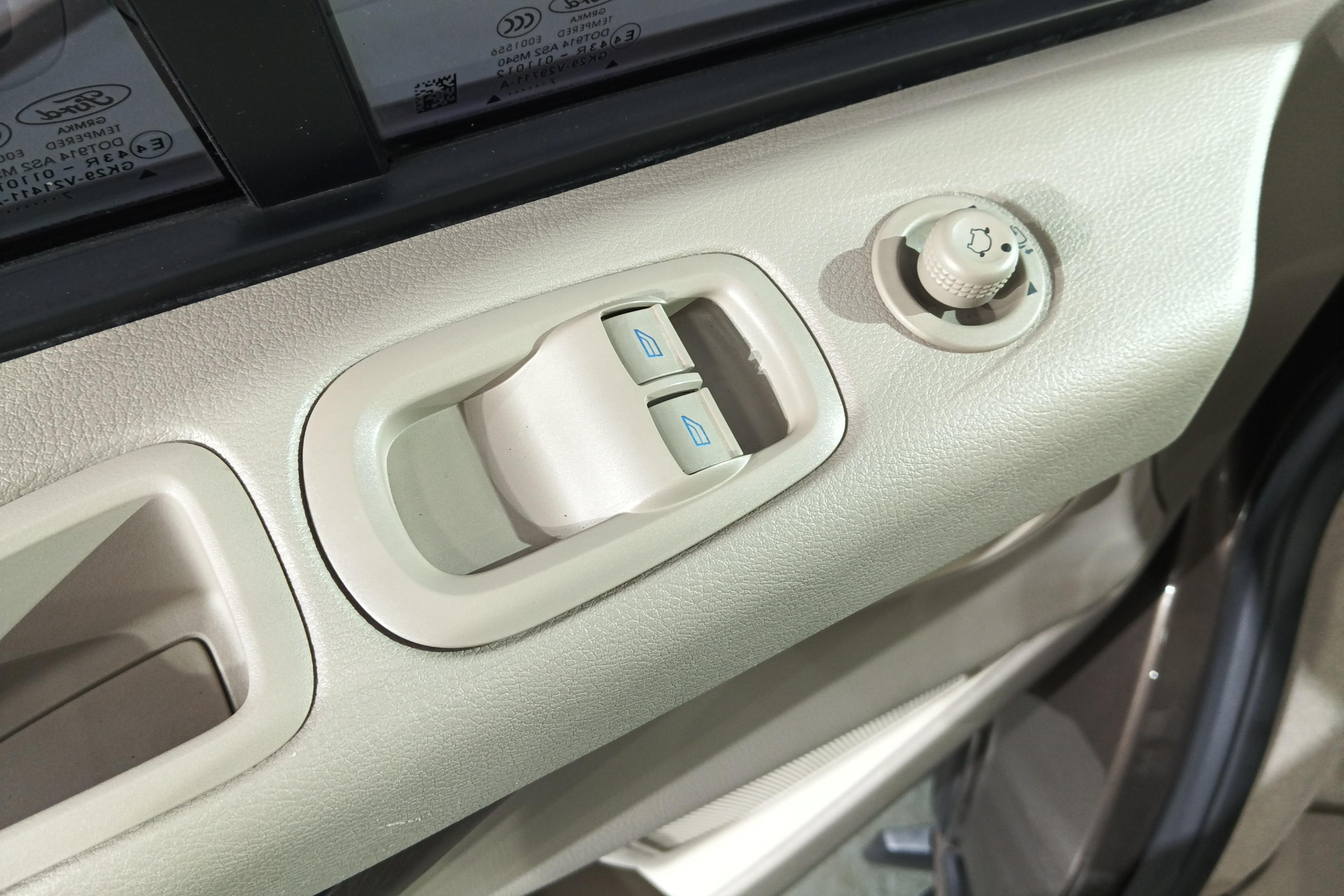 Ford Tourneo 2017 car image #22