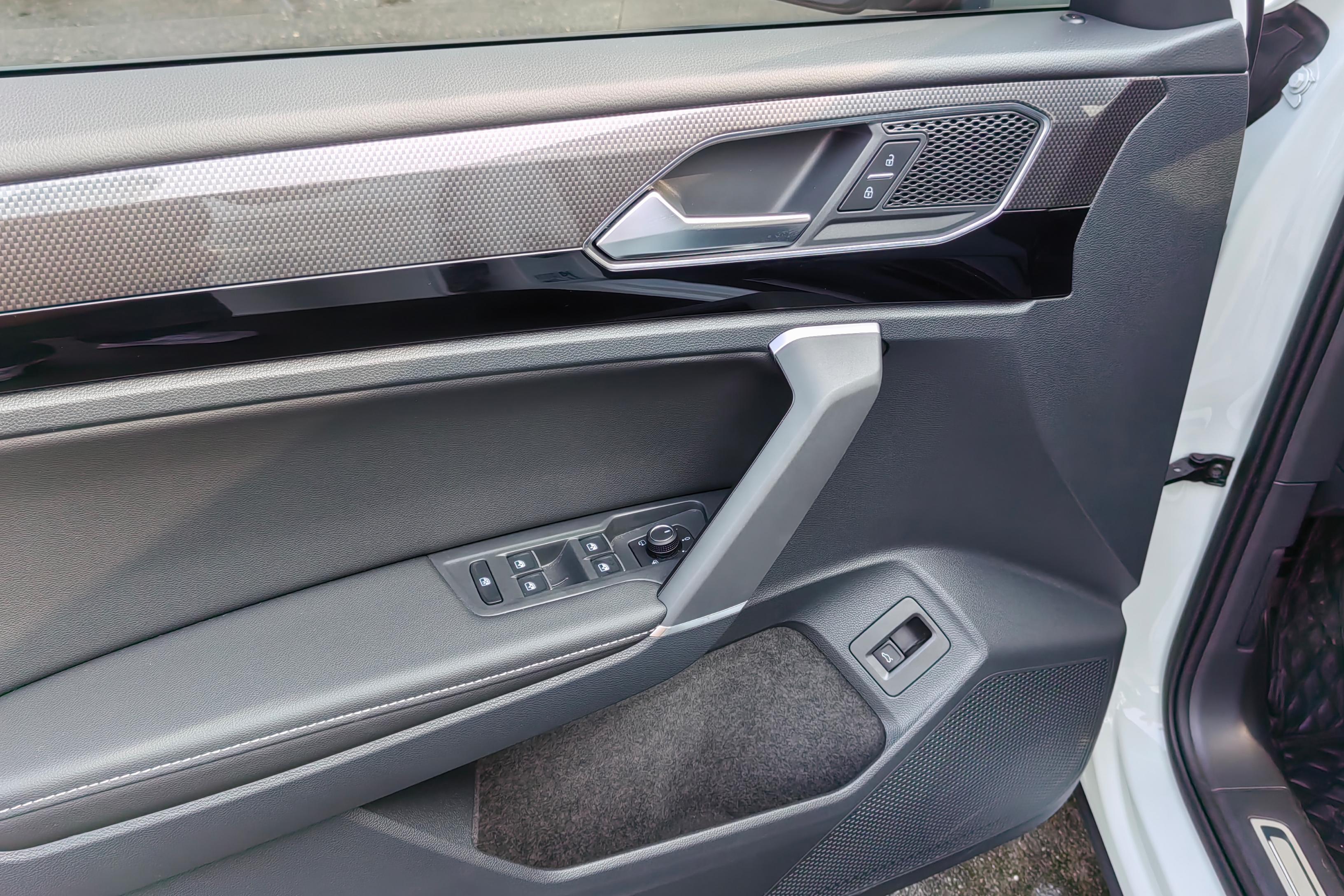 Volkswagen Tayron X 2022 #22 Volkswagen Tayron X 2022 car image #22