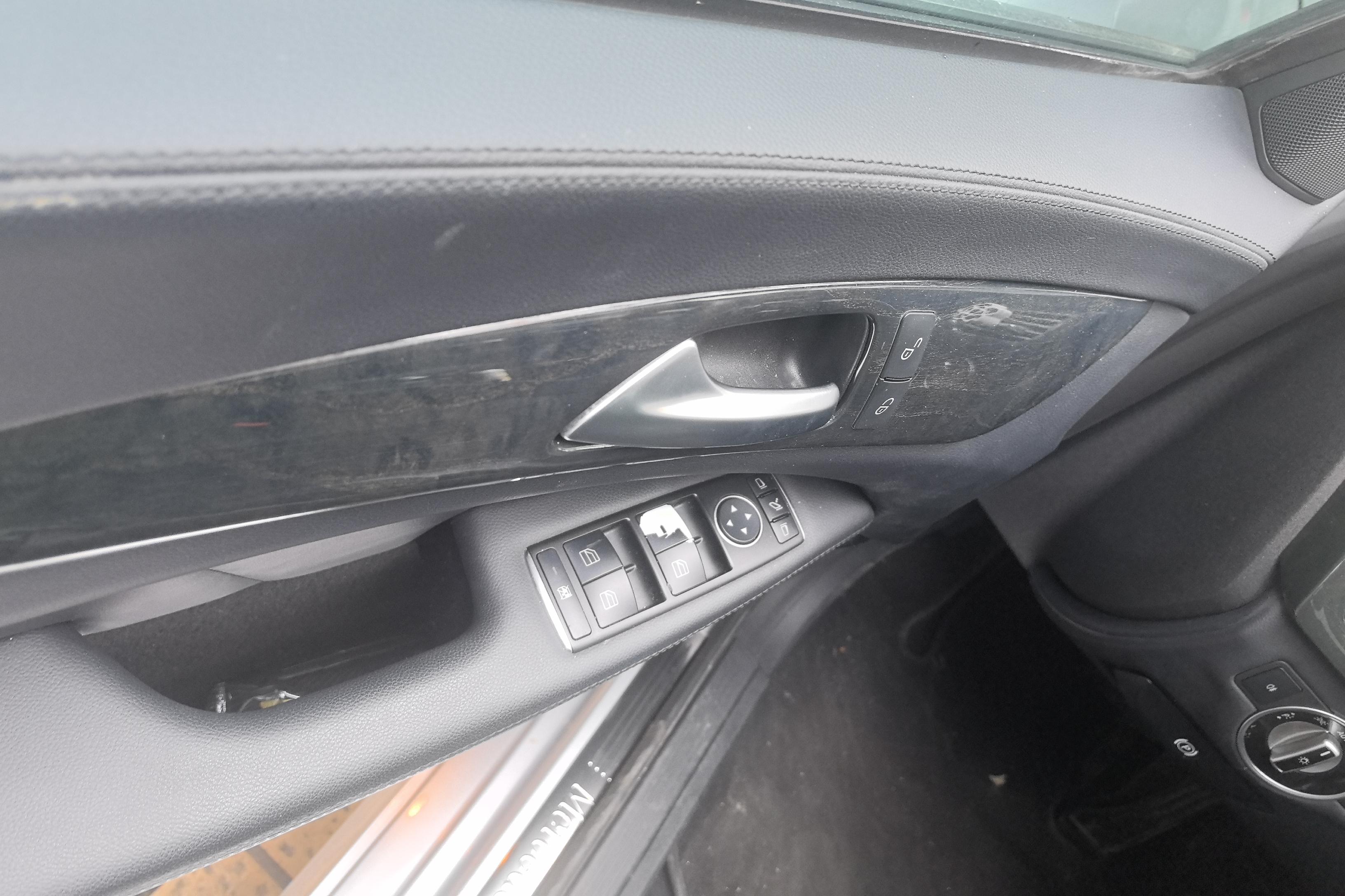 Mercedes-Benz CLS AMG 2016 car image #22