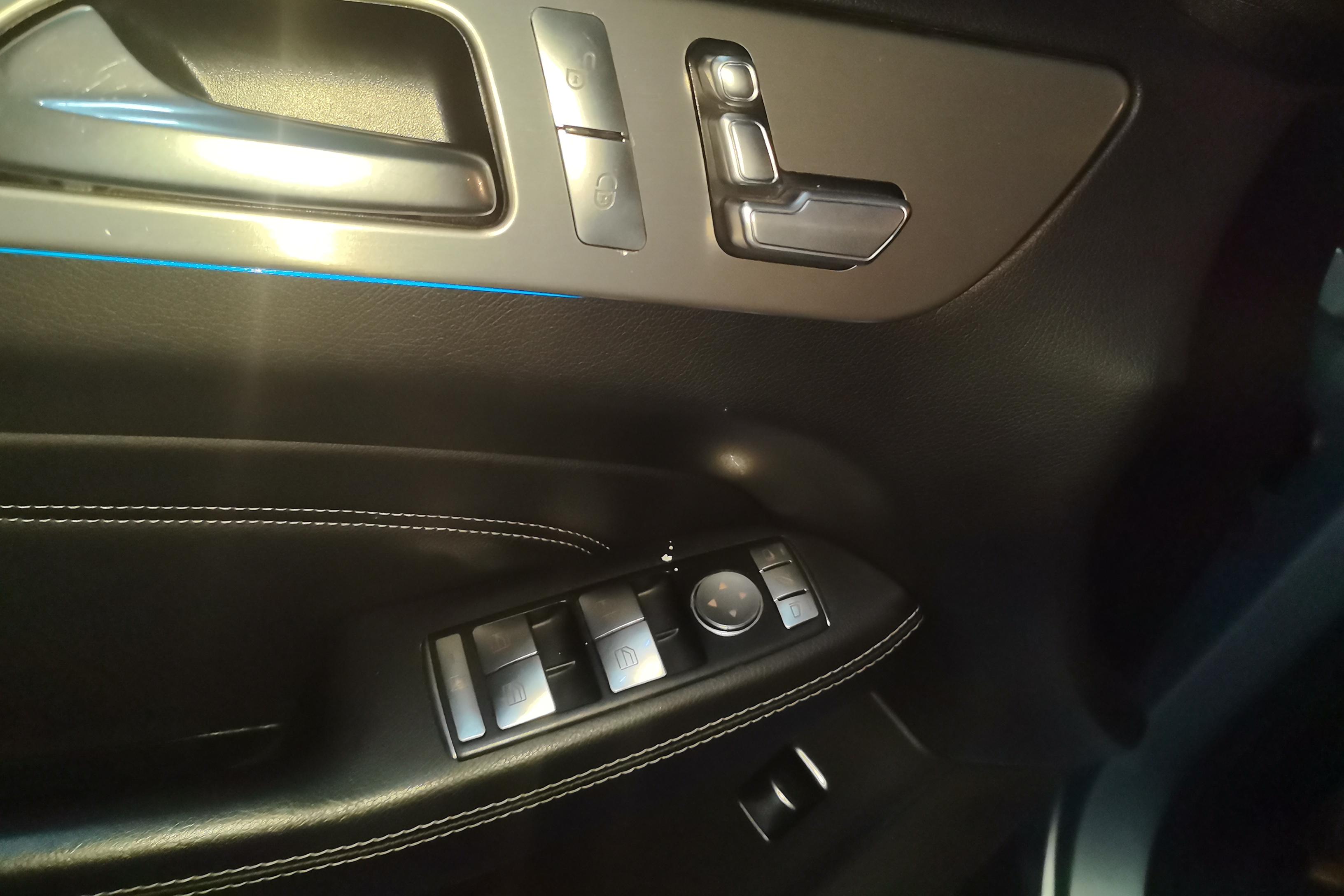 Mercedes-Benz M Class 2015 #22 Mercedes-Benz M Class 2015 car image #22