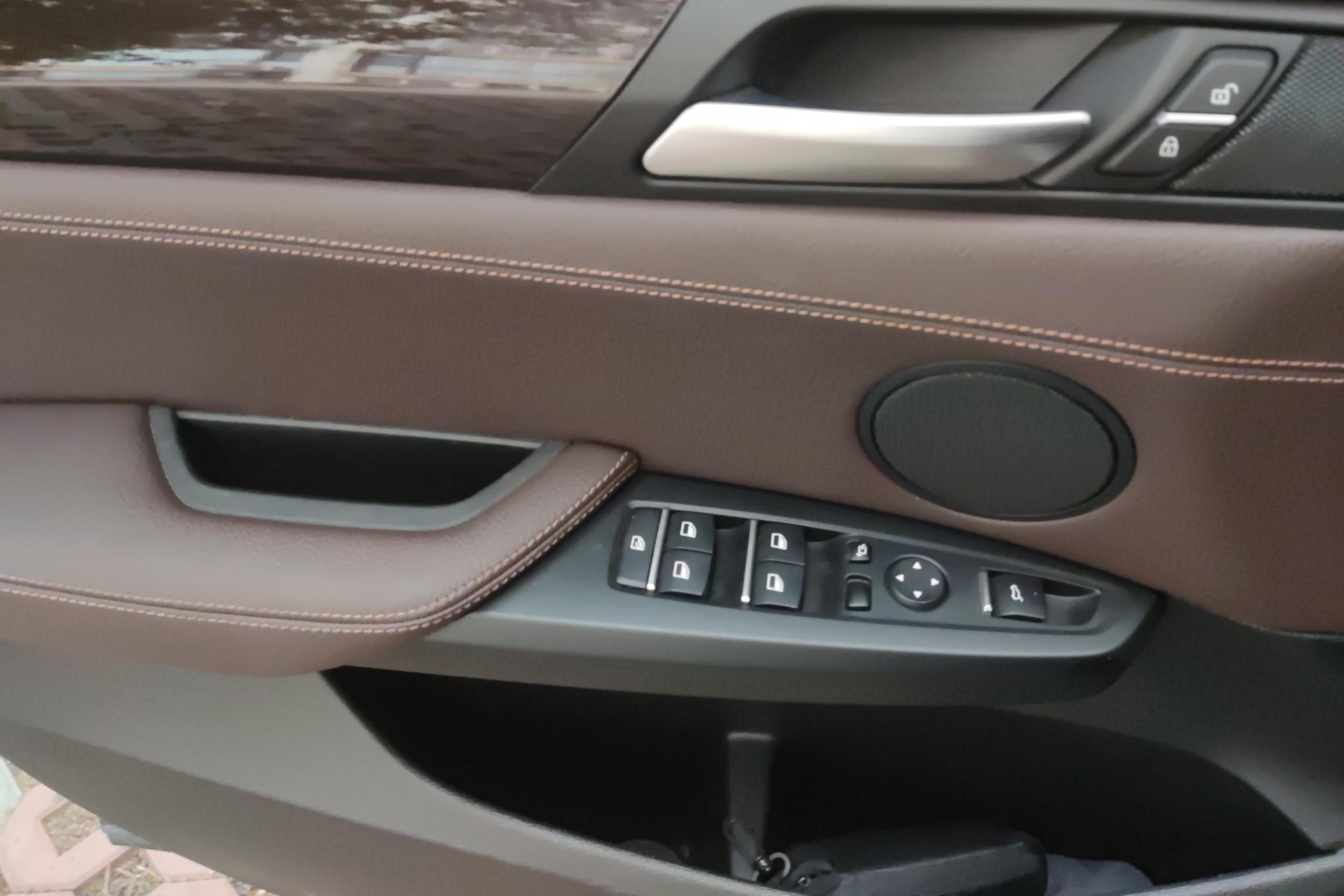 BMW X4 M40i 2017 car image #22