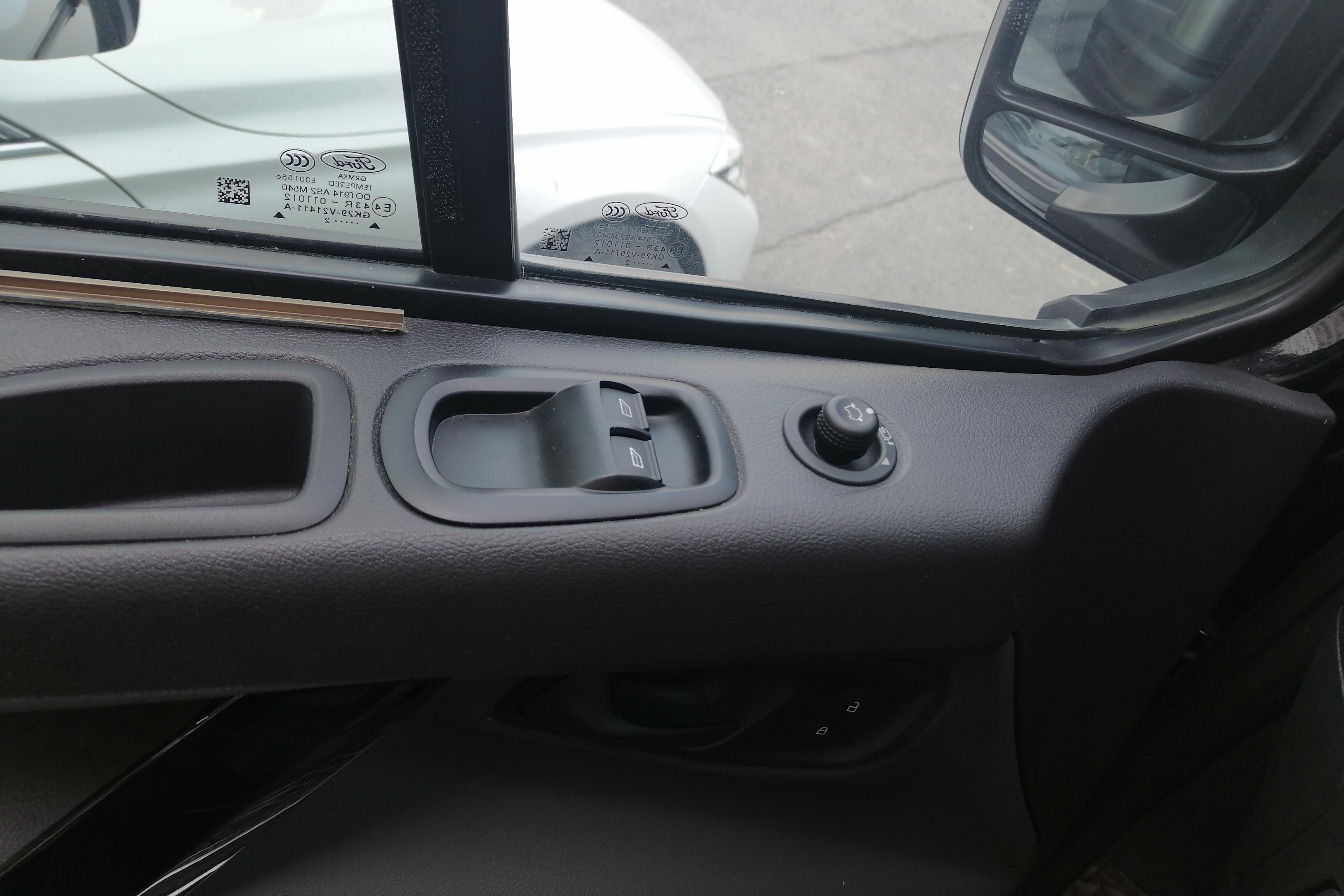 Ford Tourneo 2022 car image #22