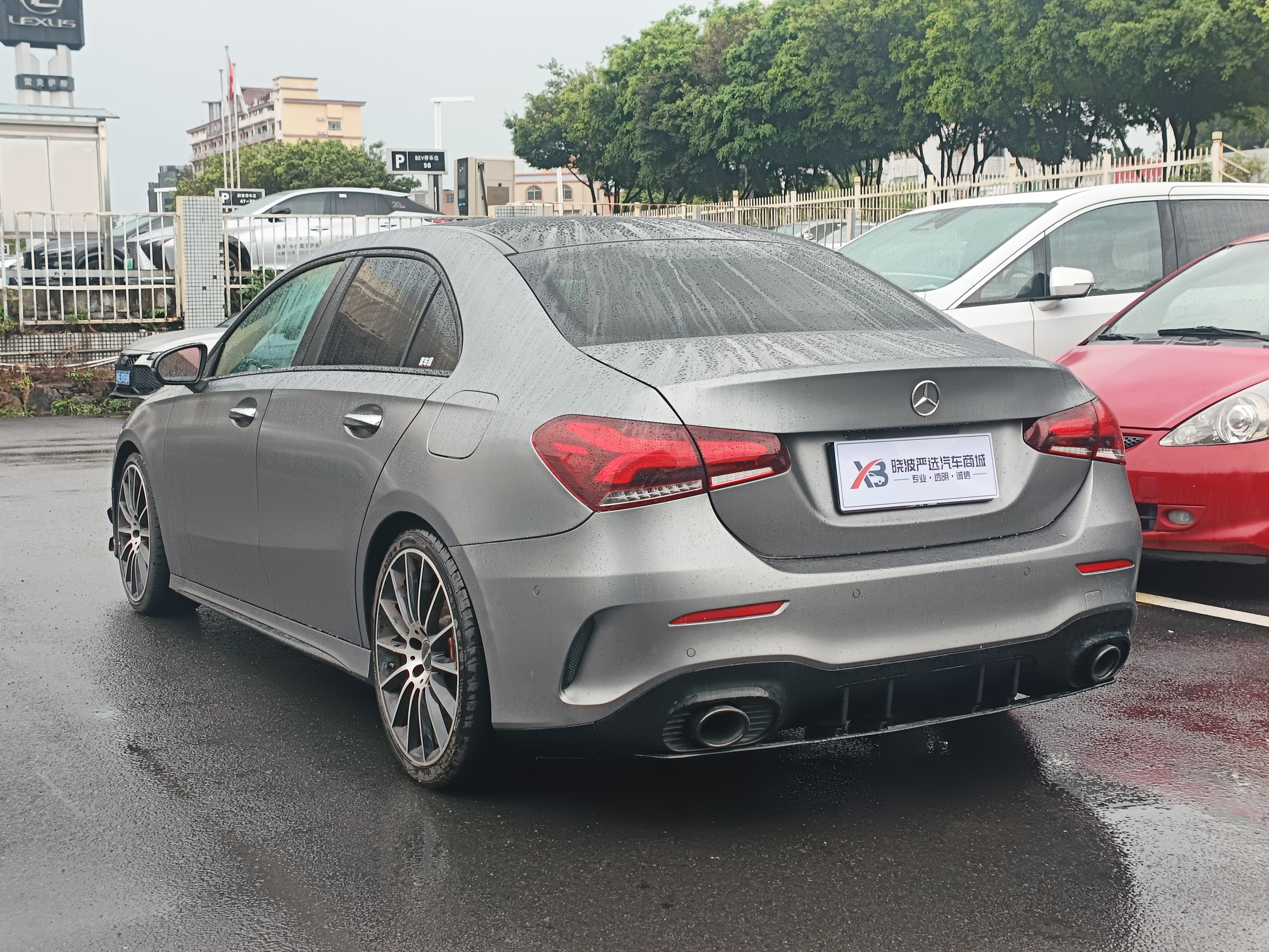 Mercedes-Benz A AMG 2022 image de voiture #22