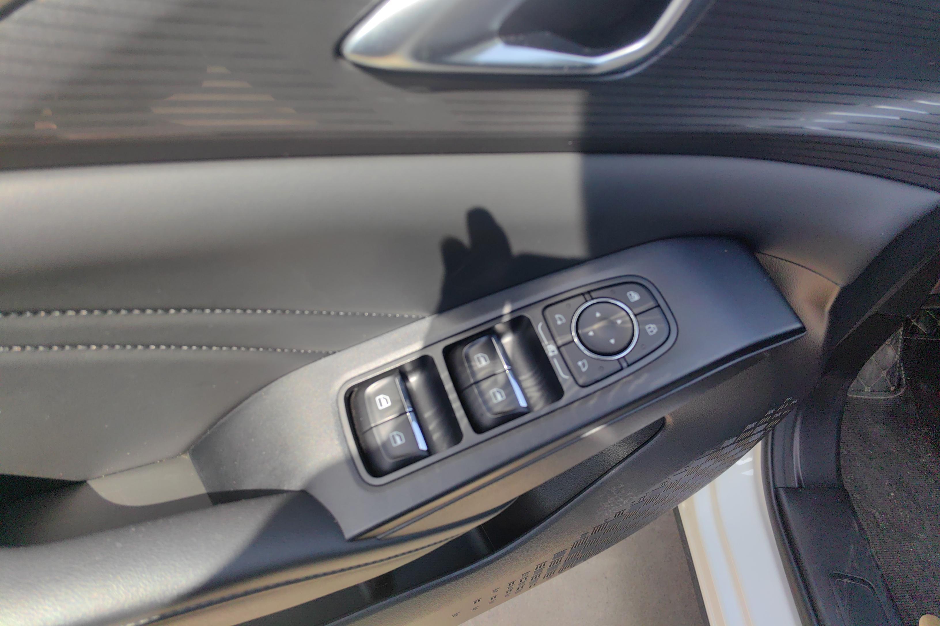 Haval Fierce Dragon MAX 2023 immagine di auto #22