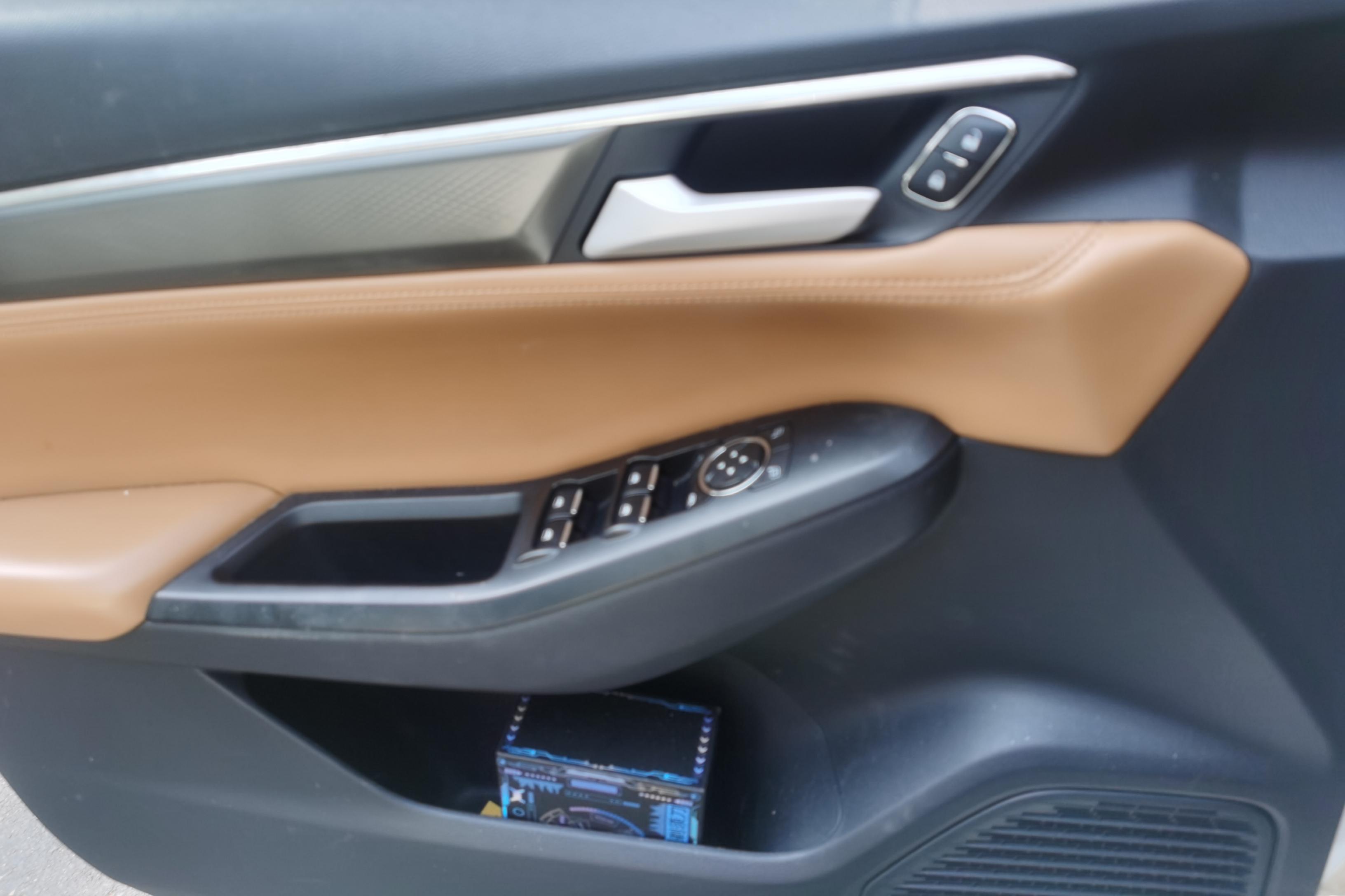 Ford Escort 2021 car image #22