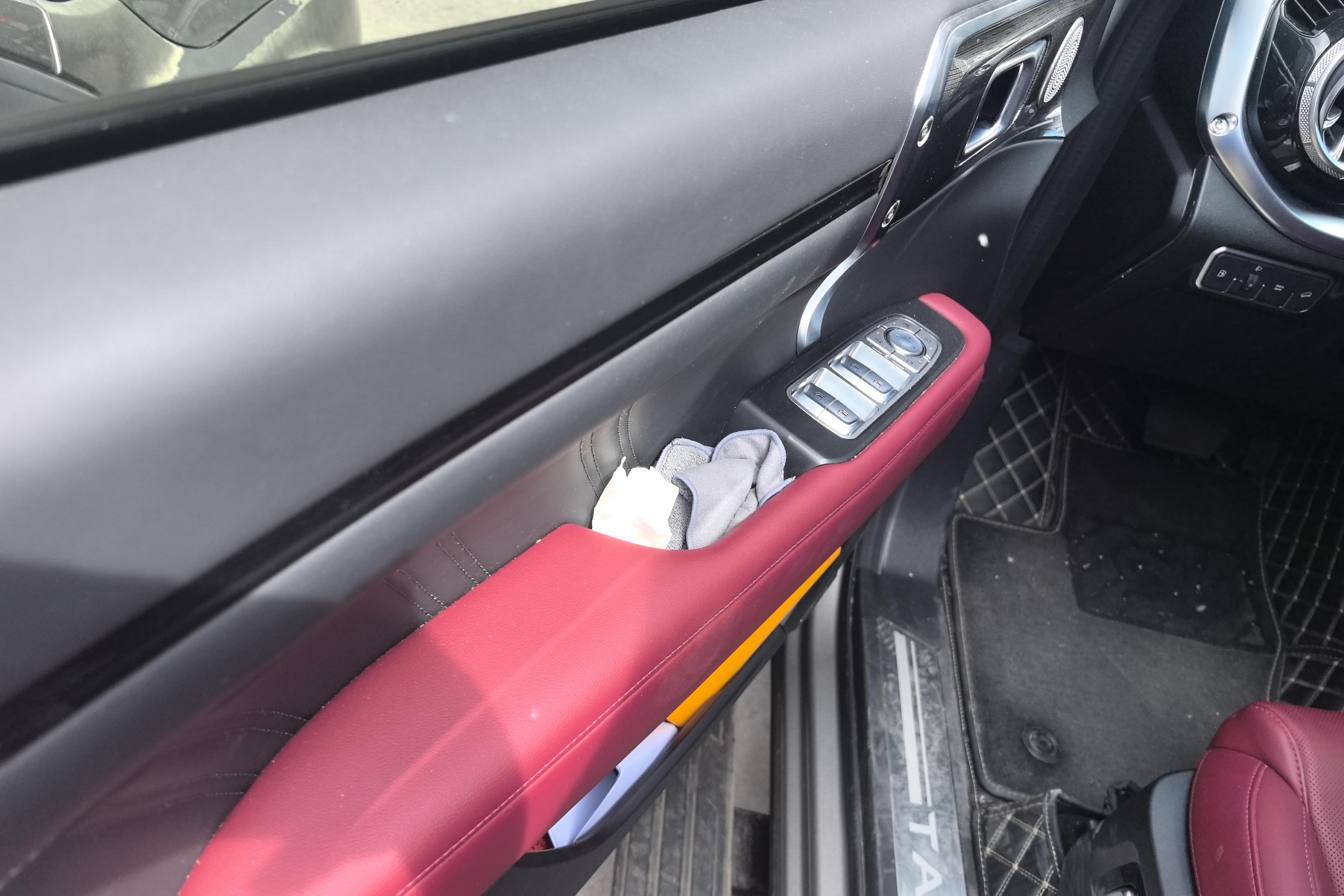 Tank 400 2024 car image #22