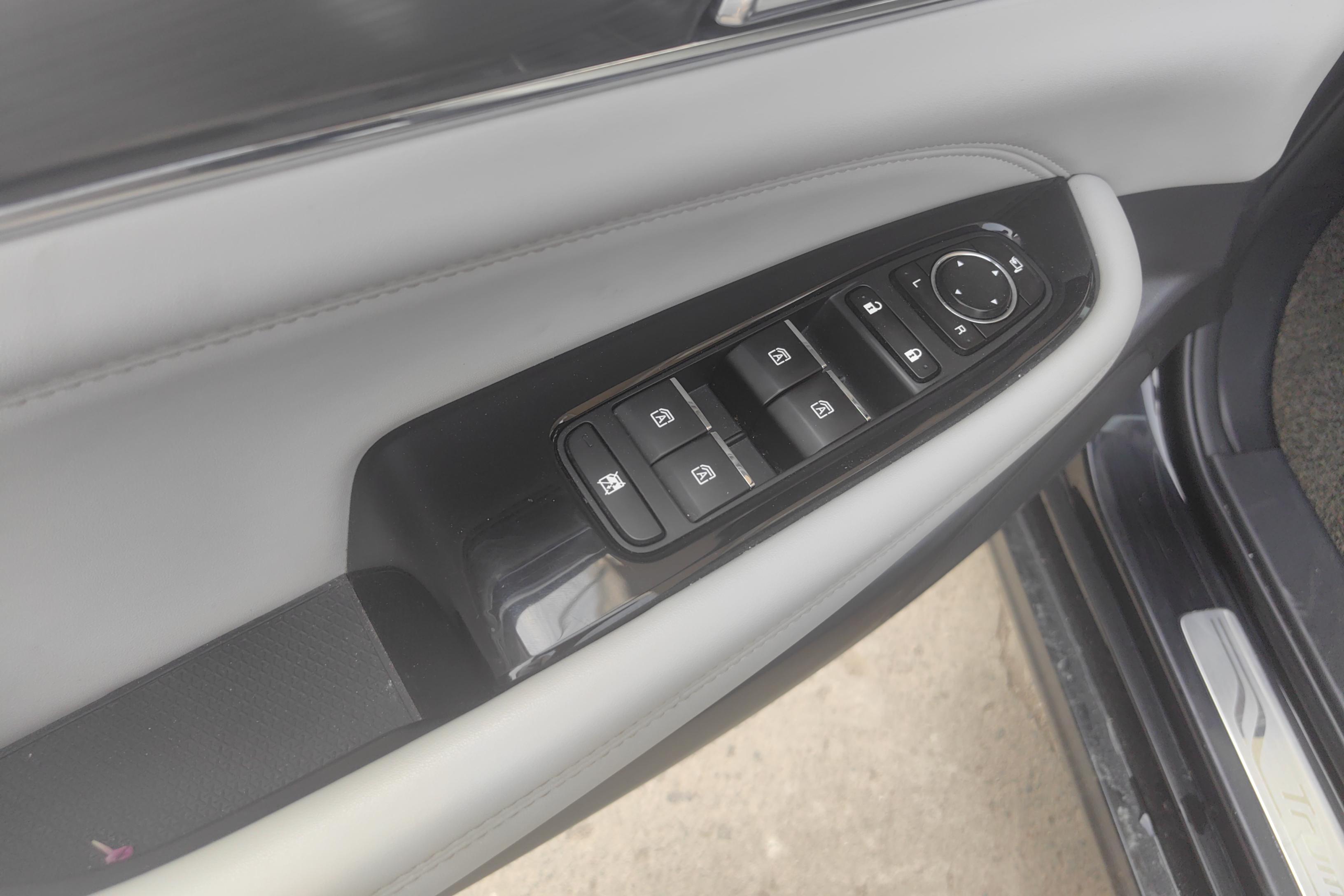 GAC Trumpchi GA8 2020 #22 GAC Trumpchi GA8 2020 car image #22