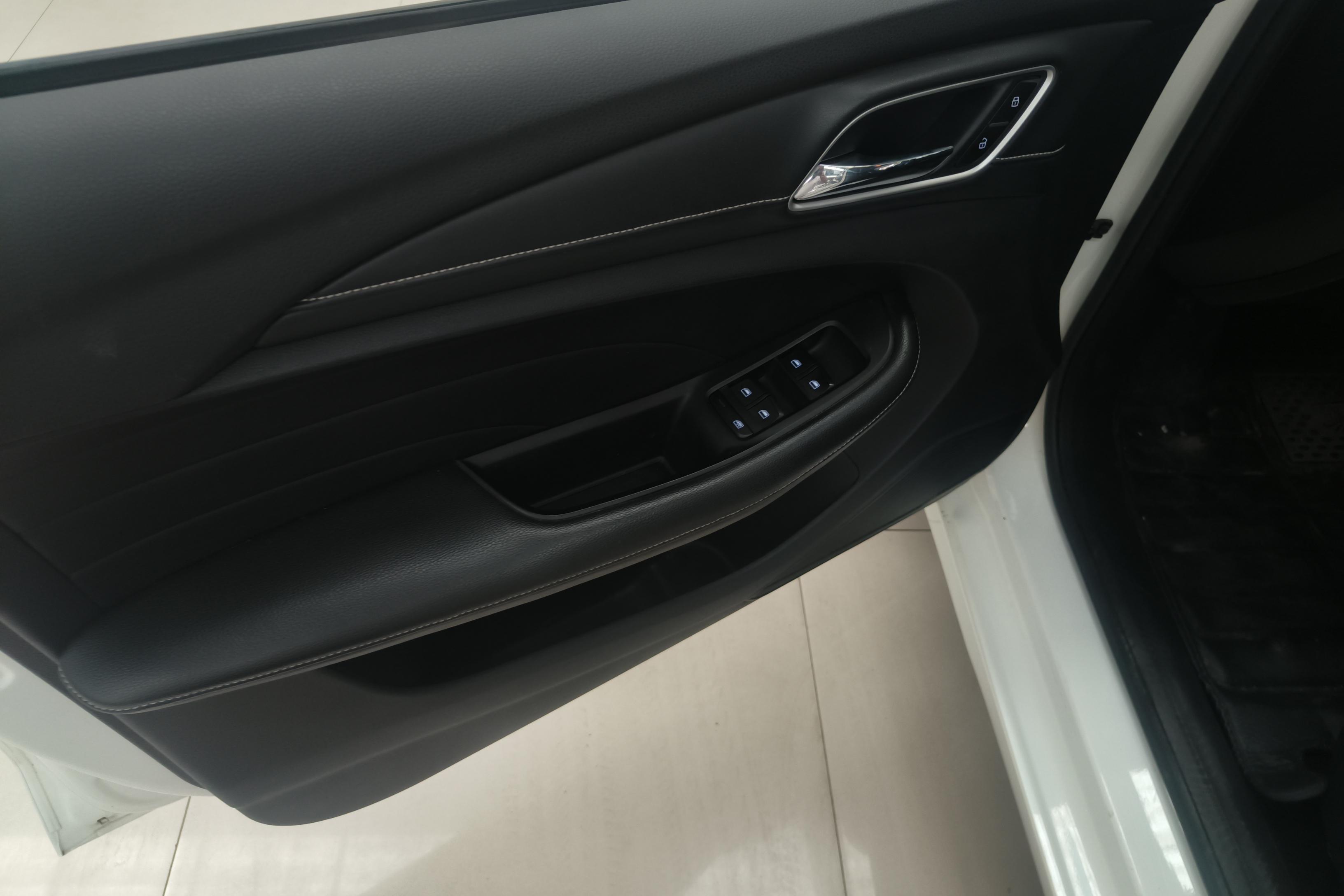 荣威 荣威Ei5 2018 汽车图片 #22