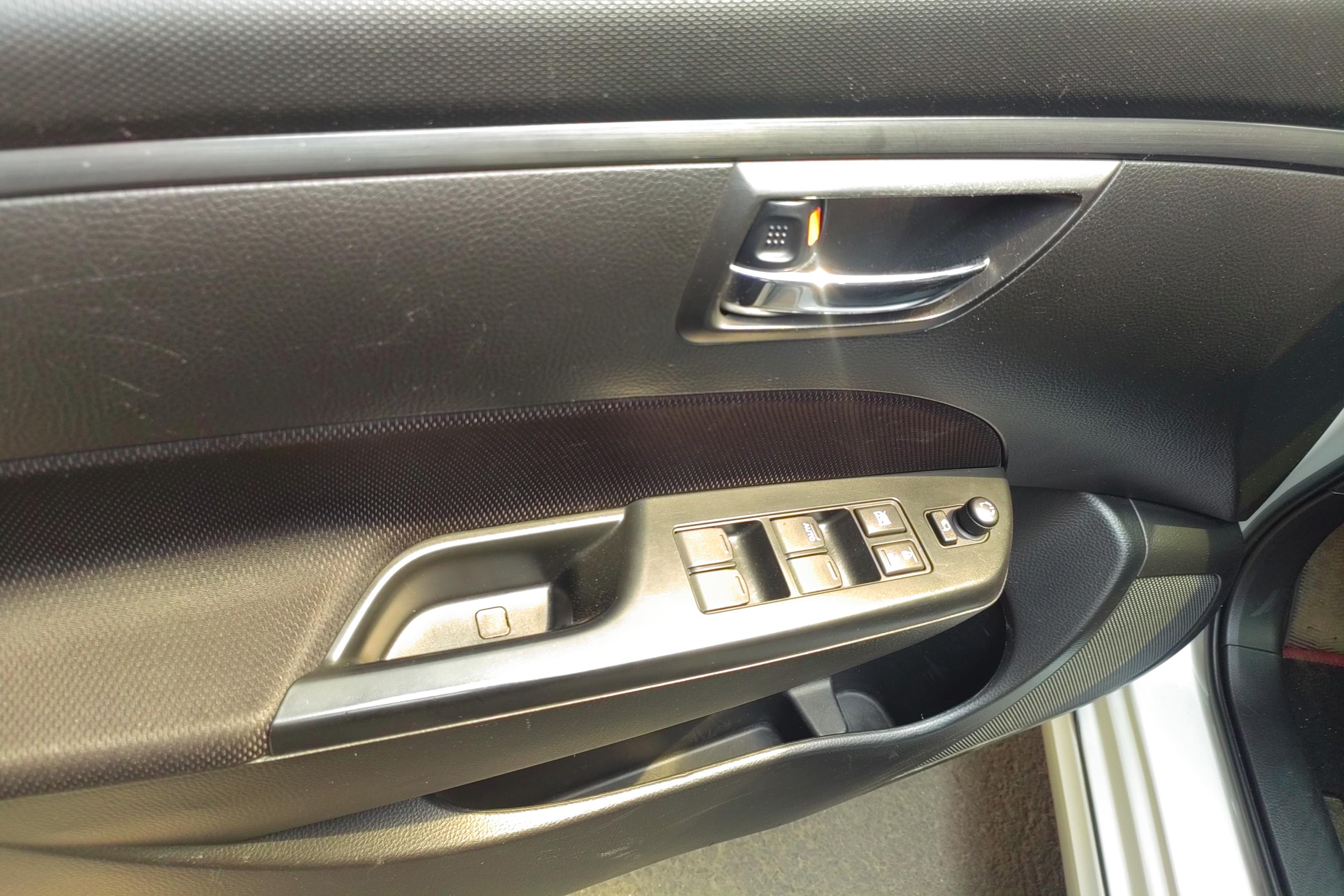 Suzuki Swift Sport 2017 image de voiture #22