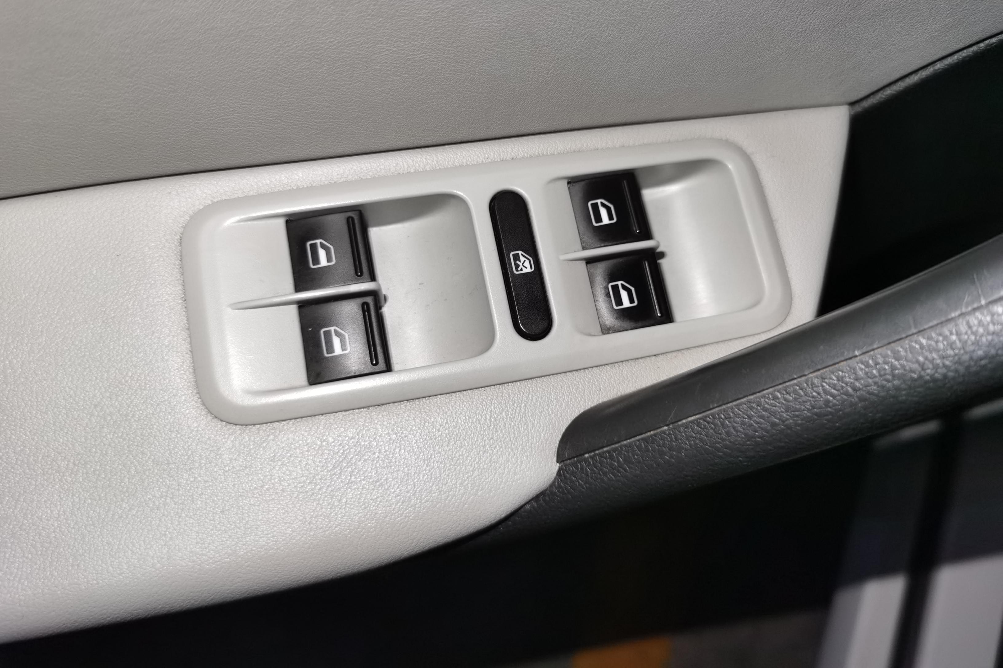 Skoda Yeti 2017 car image #22