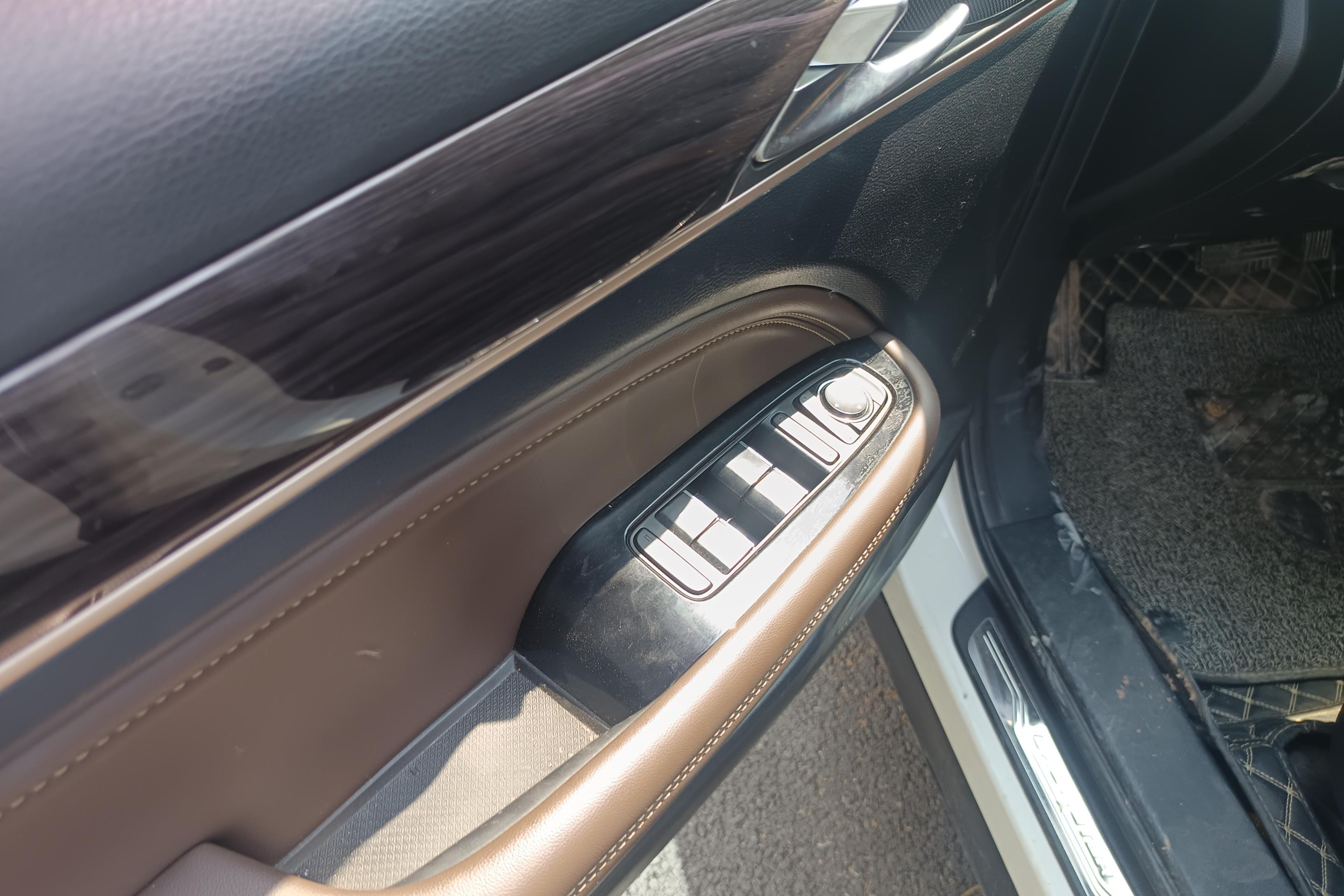 GAC Trumpchi GS5 2019 car image #22