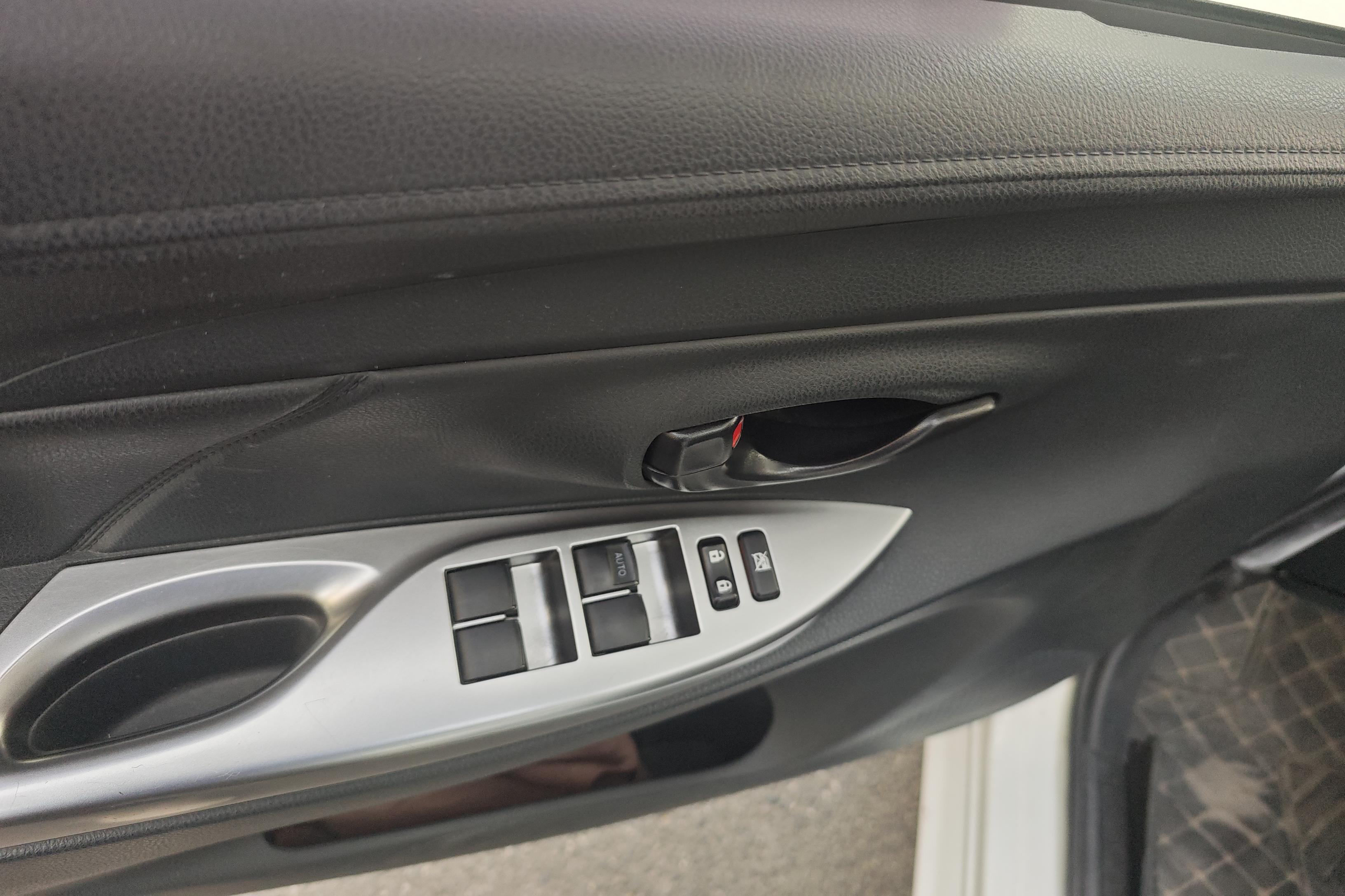 Toyota Vios 2019 изображение автомобиля #22