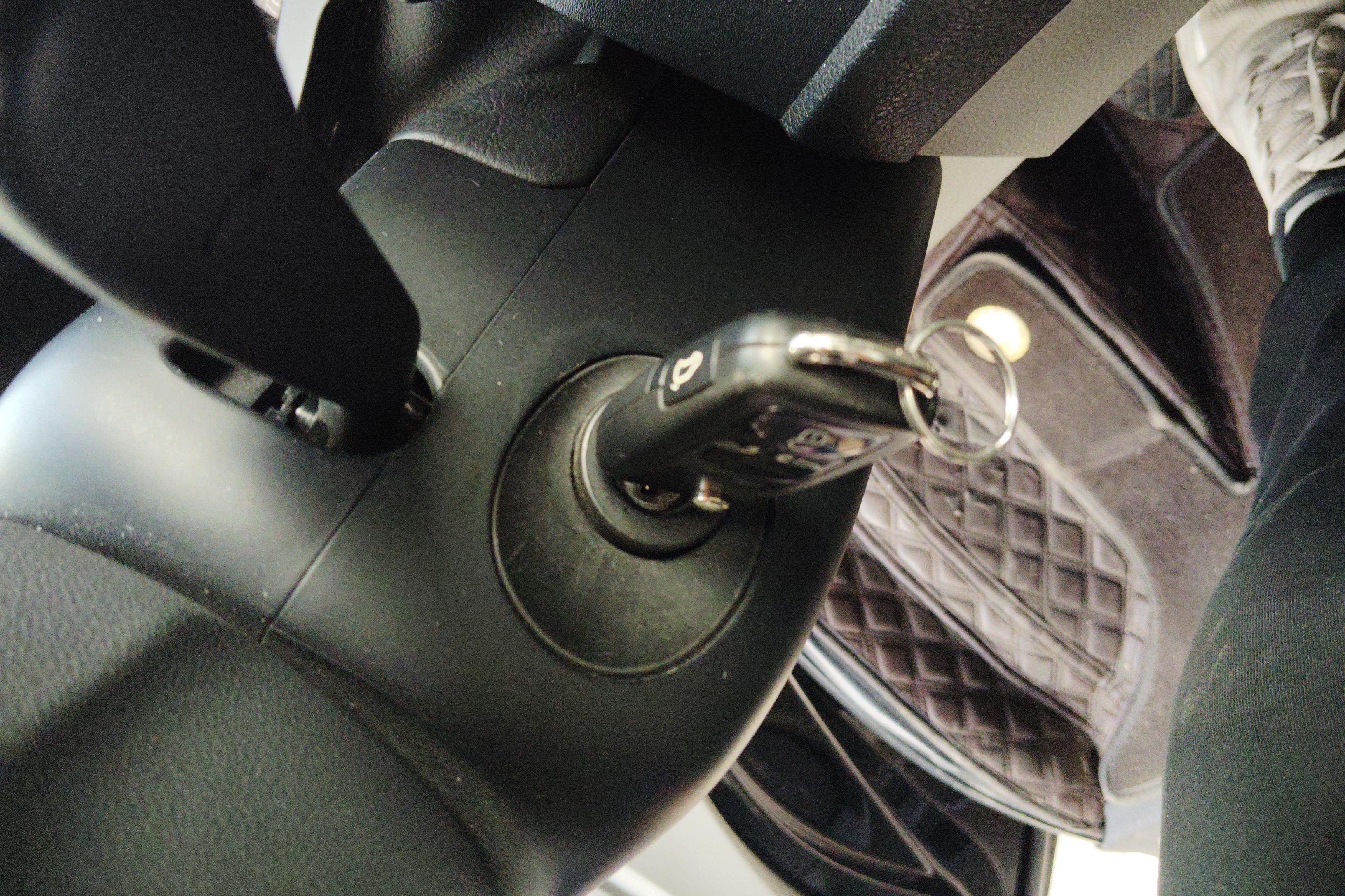 Volkswagen Caravelle 2017 immagine di auto #22