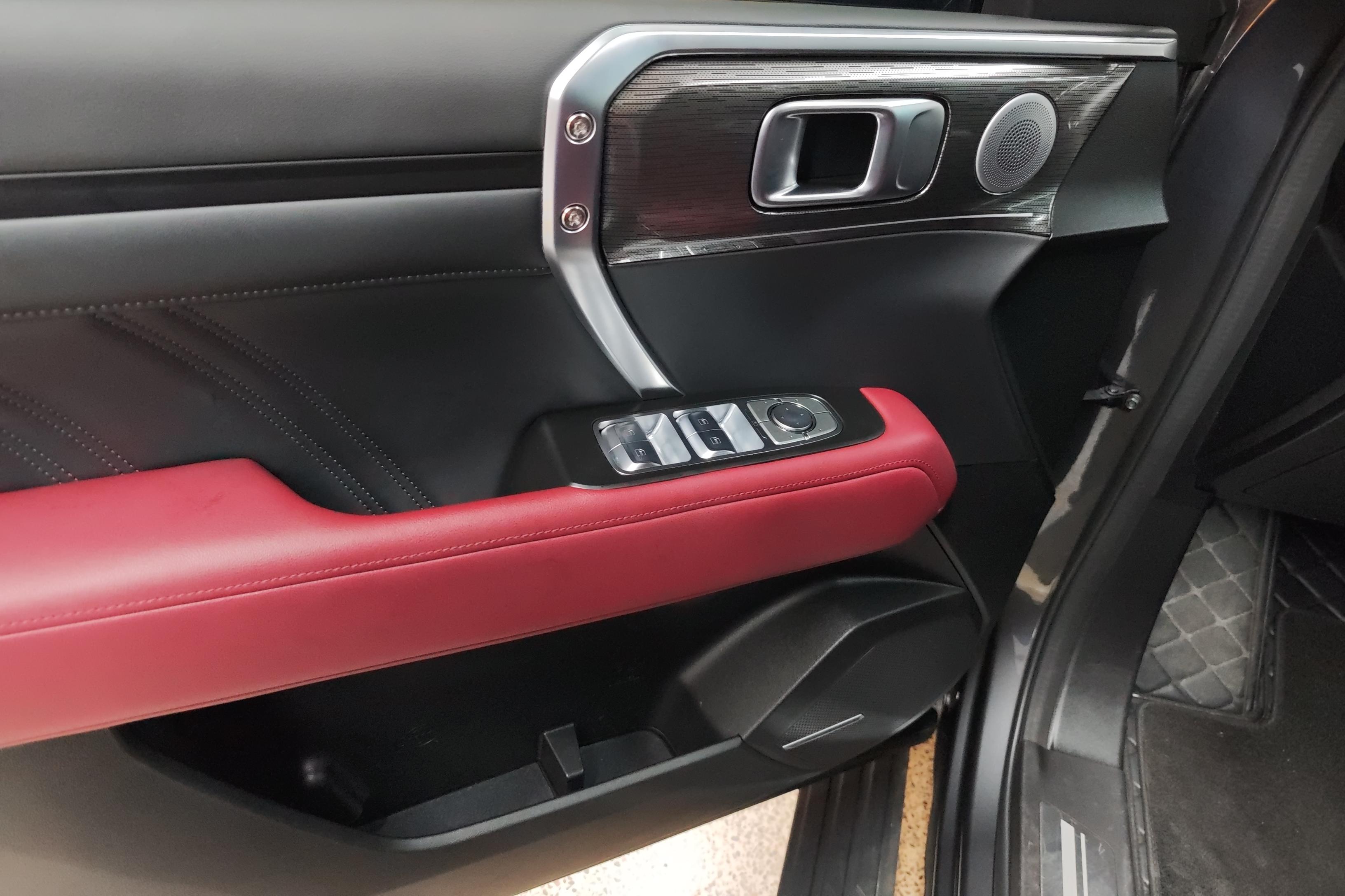 Tank 400 2023 car image #22