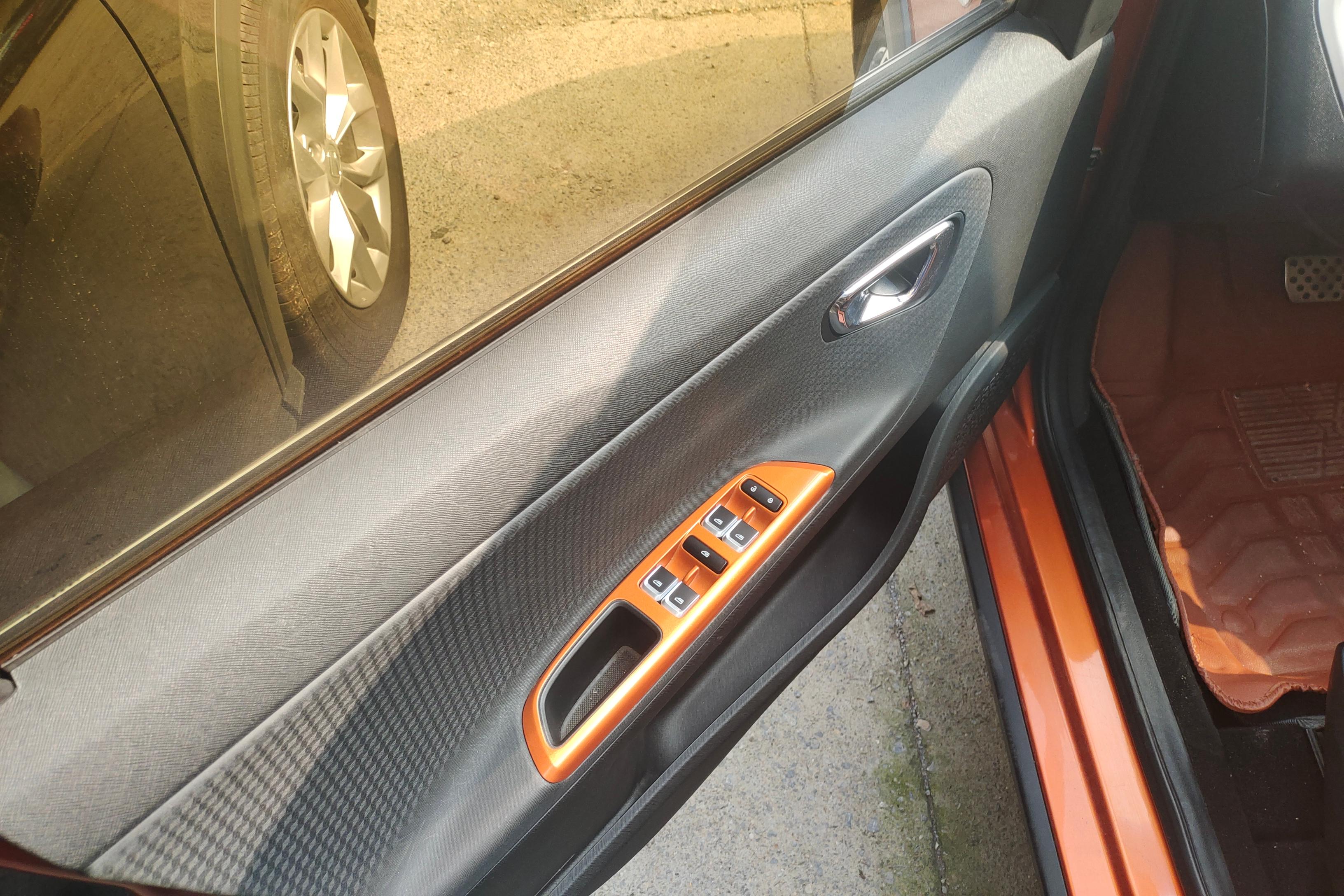 GEELY Vision X1 2018 #22 GEELY Vision X1 2018 car image #22