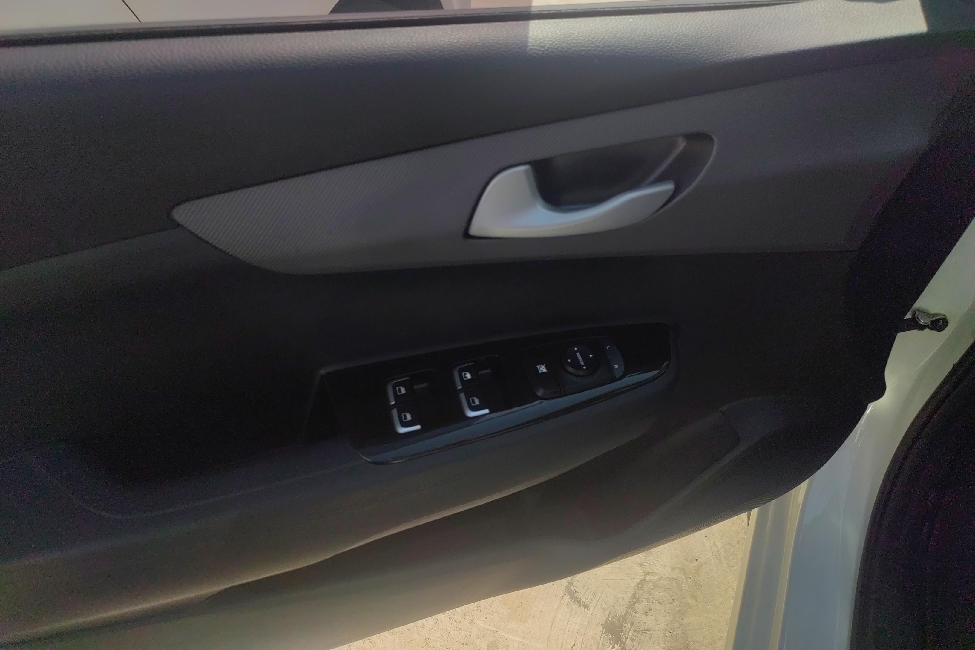 Kia Forte 2021 immagine di auto #22