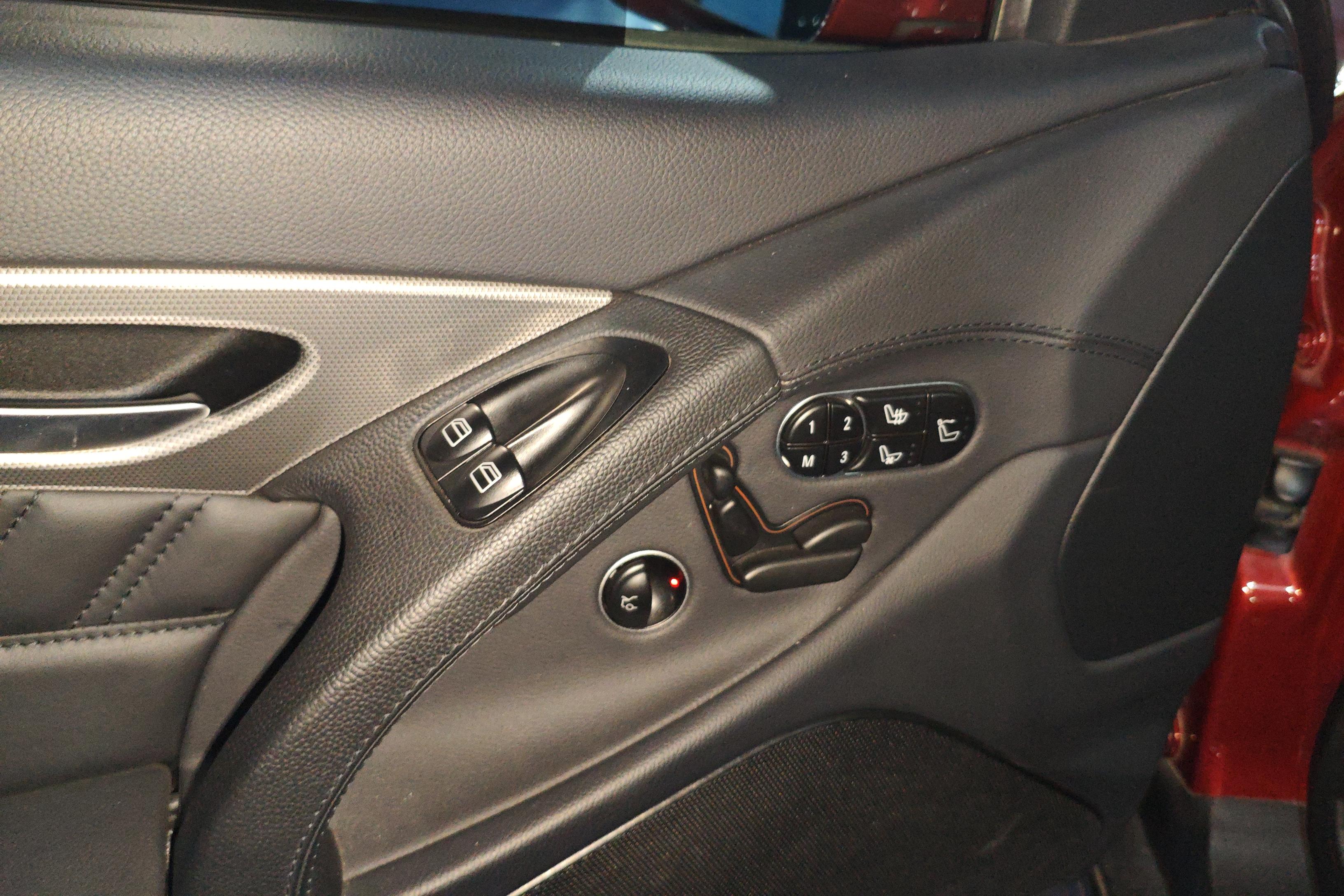 Mercedes-Benz SL Class 2011 #22 Mercedes-Benz SL Class 2011 car image #22