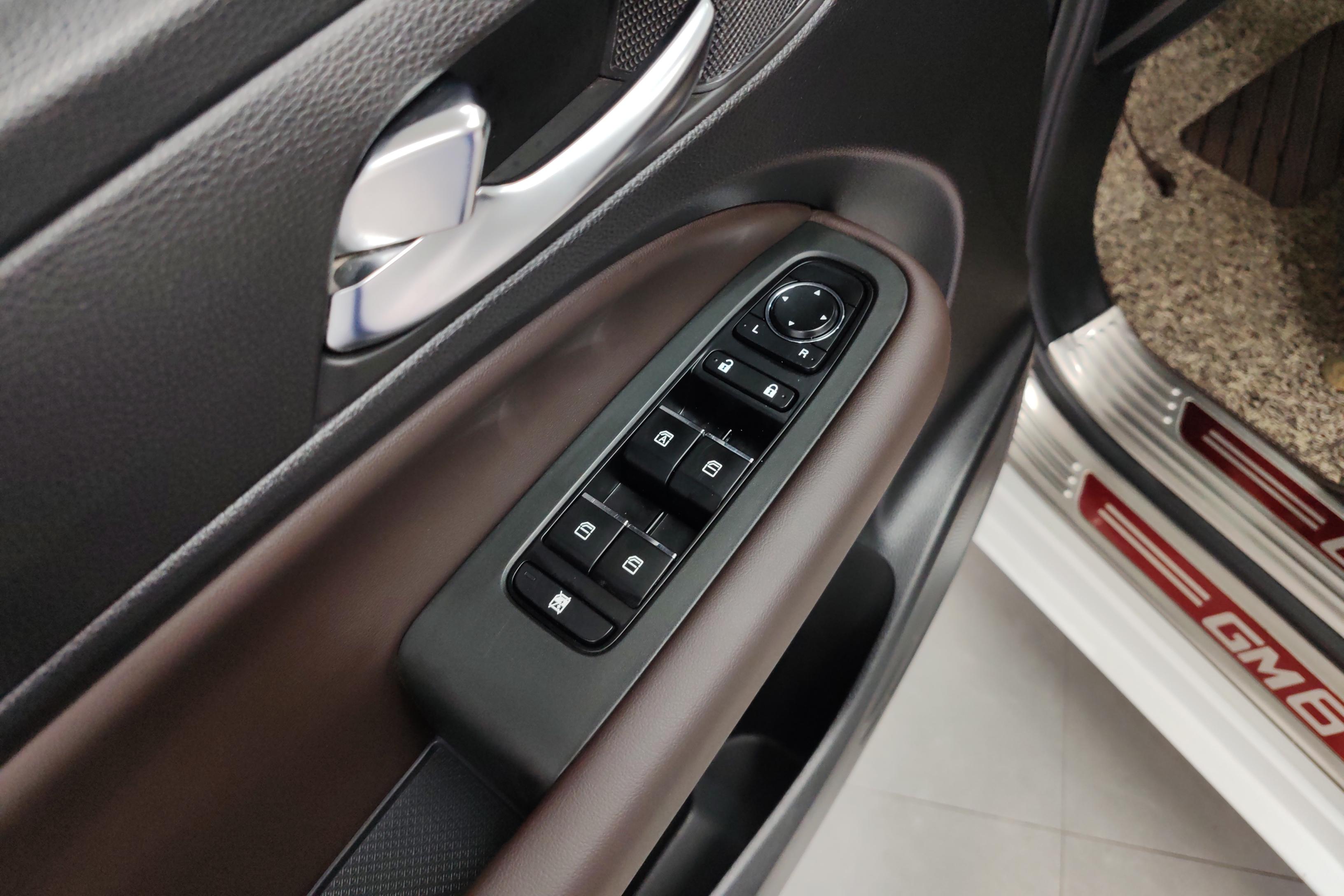 GAC Trumpchi M6 2019 #22 GAC Trumpchi M6 2019 car image #22