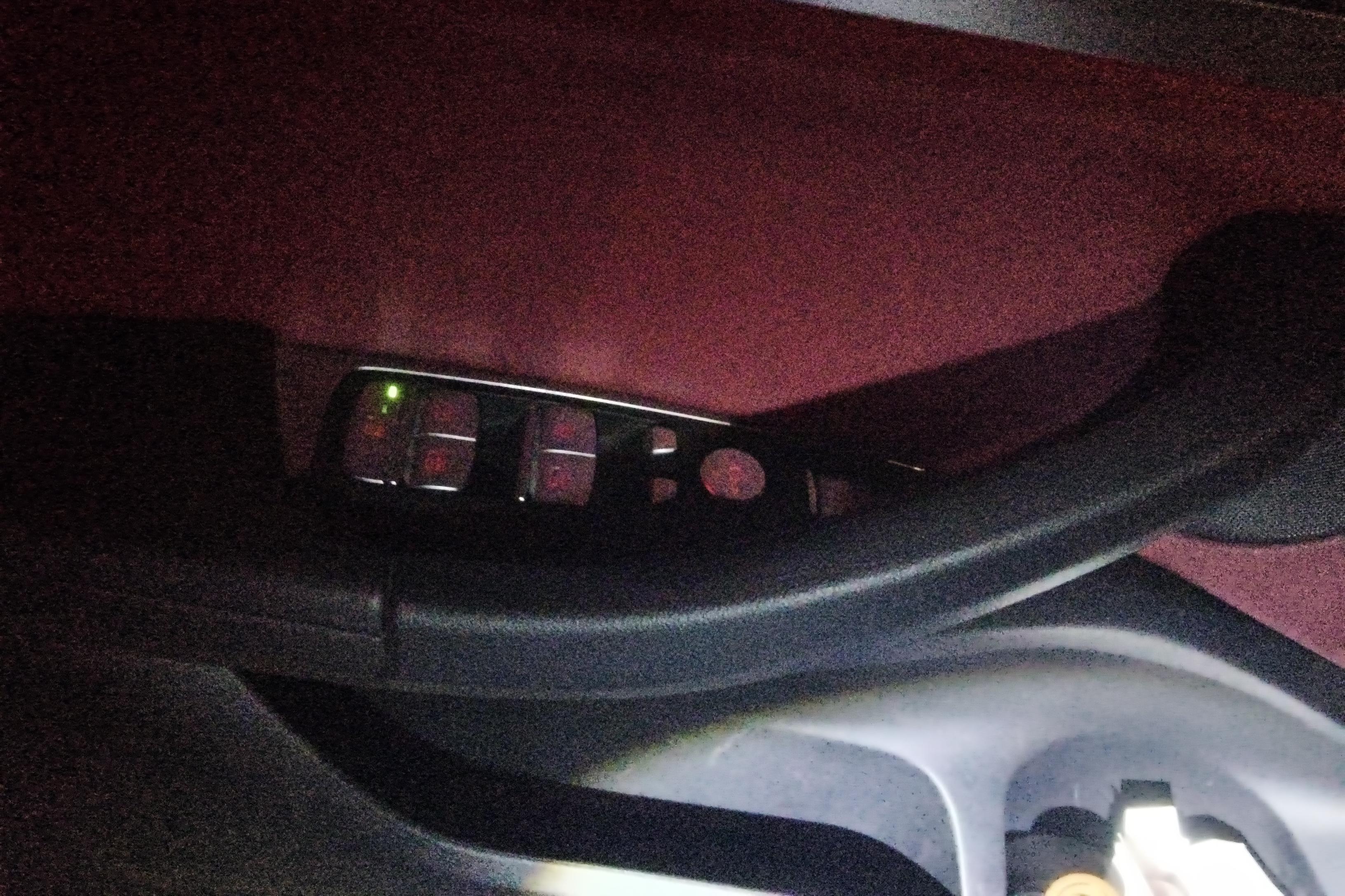 BMW X4 M40i 2023 #22 BMW X4 M40i 2023 car image #22