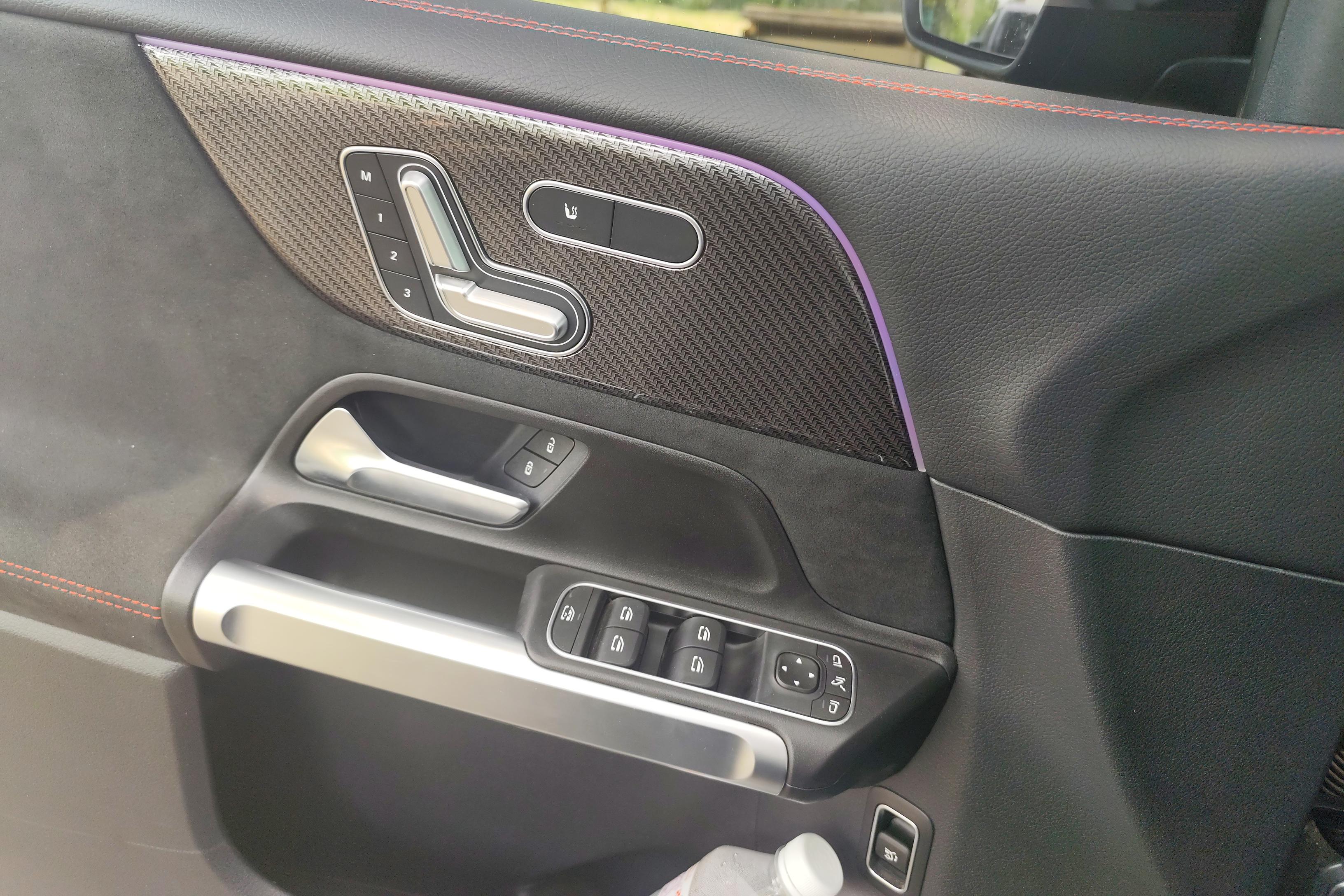 Mercedes-Benz GLB AMG 2024 car image #22