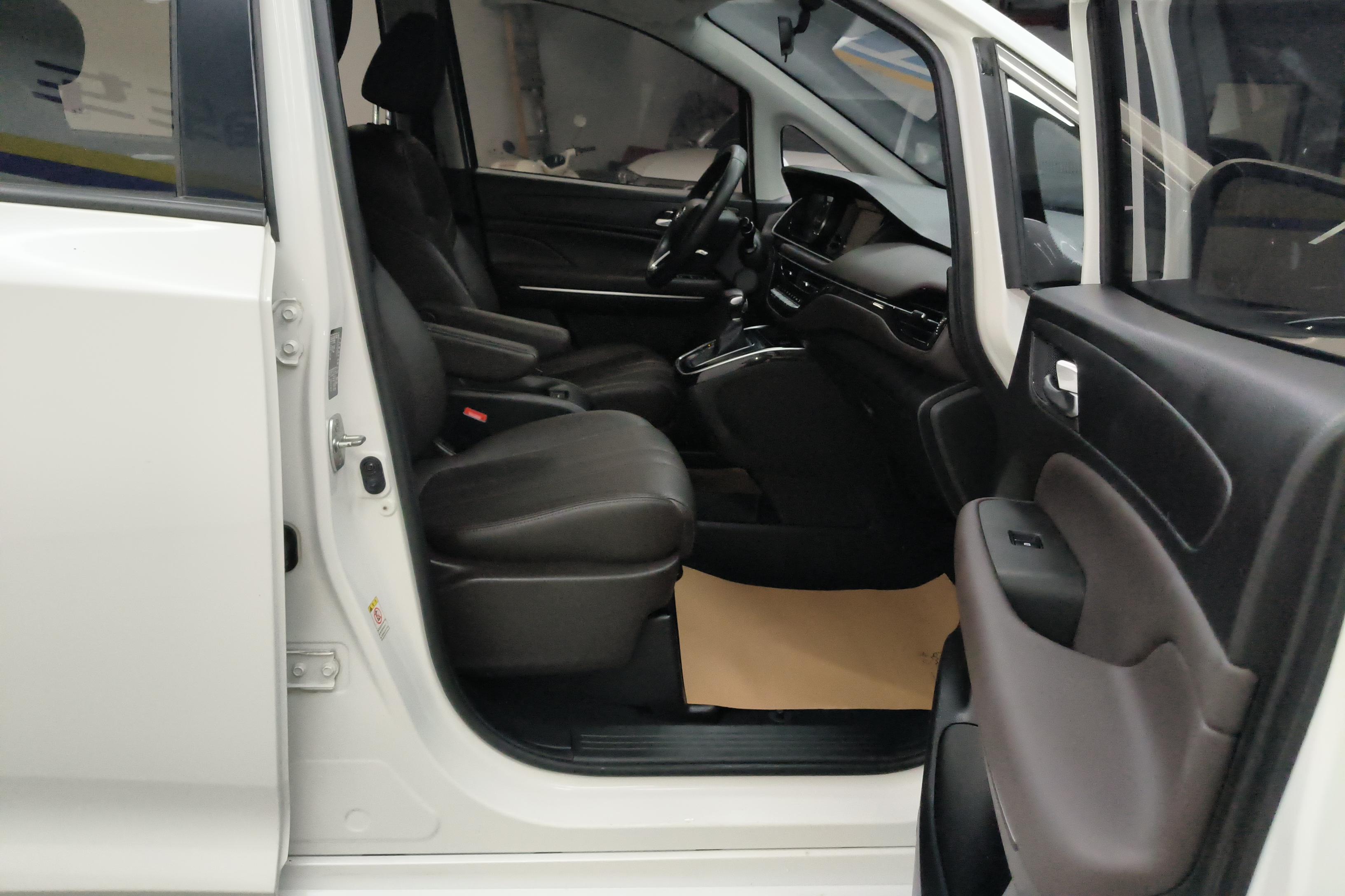 GAC Trumpchi M6 2020 immagine di auto #22