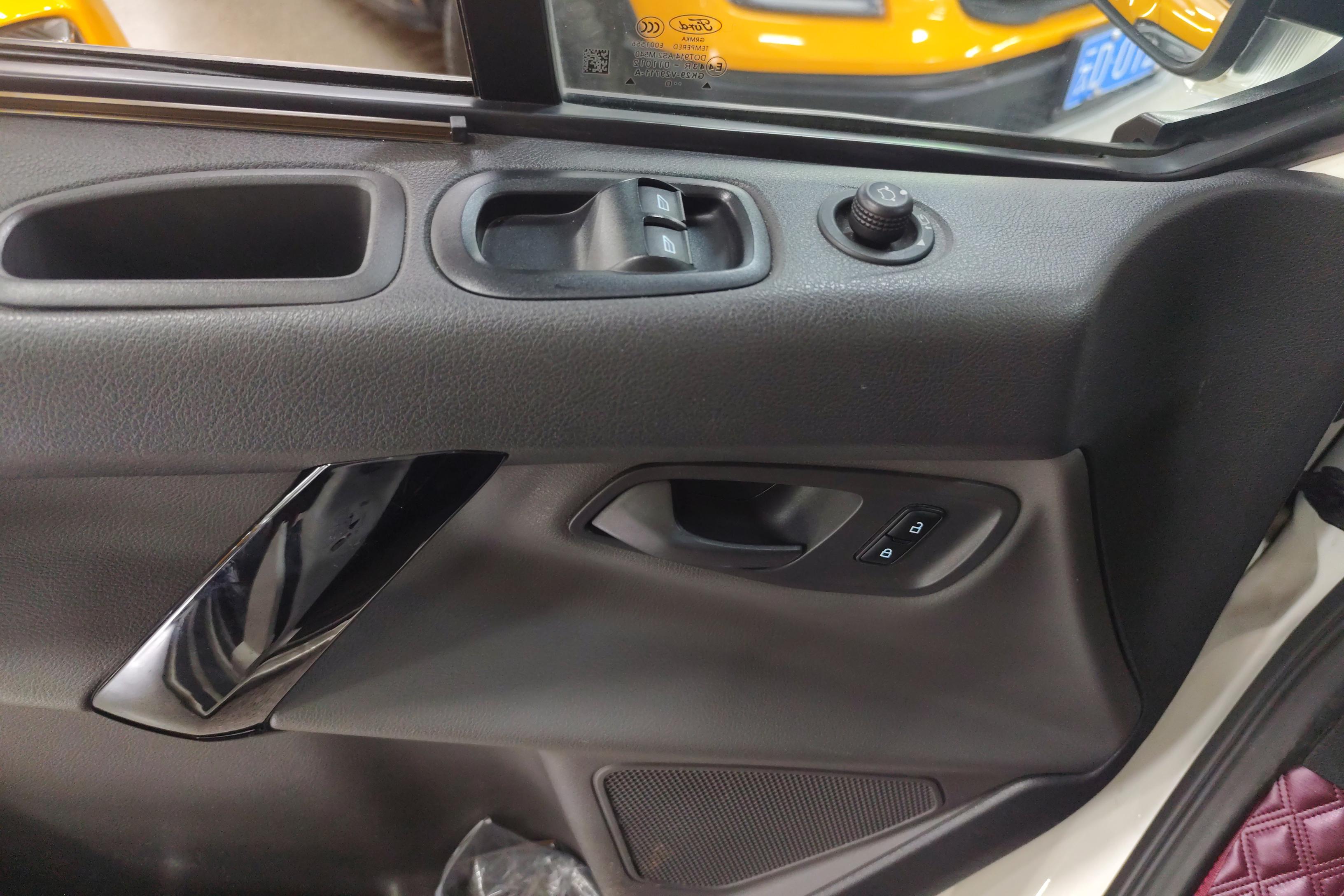 Ford Tourneo 2020 #22 Ford Tourneo 2020 immagine di auto #22