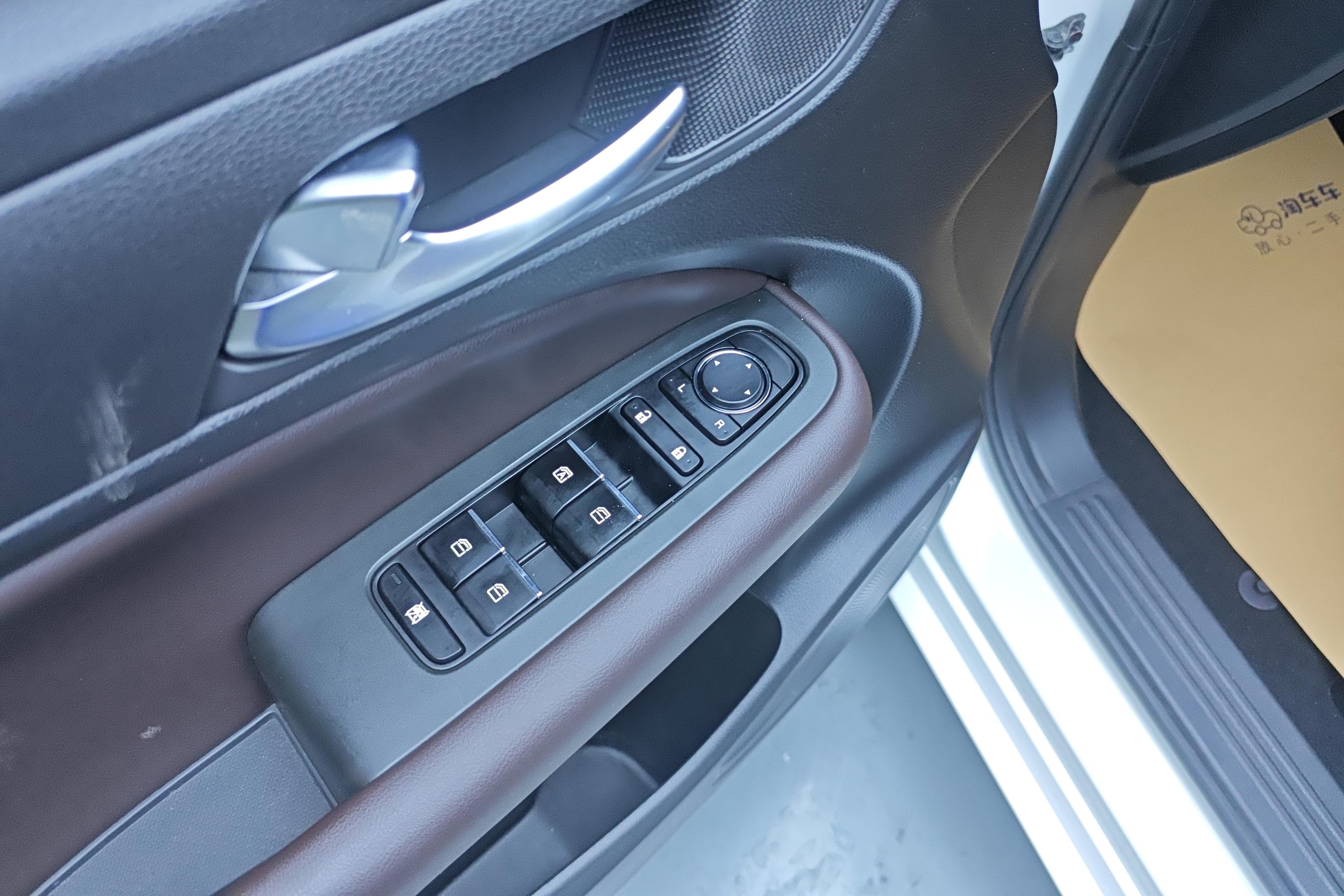 GAC Trumpchi M6 2020 #22 GAC Trumpchi M6 2020 car image #22