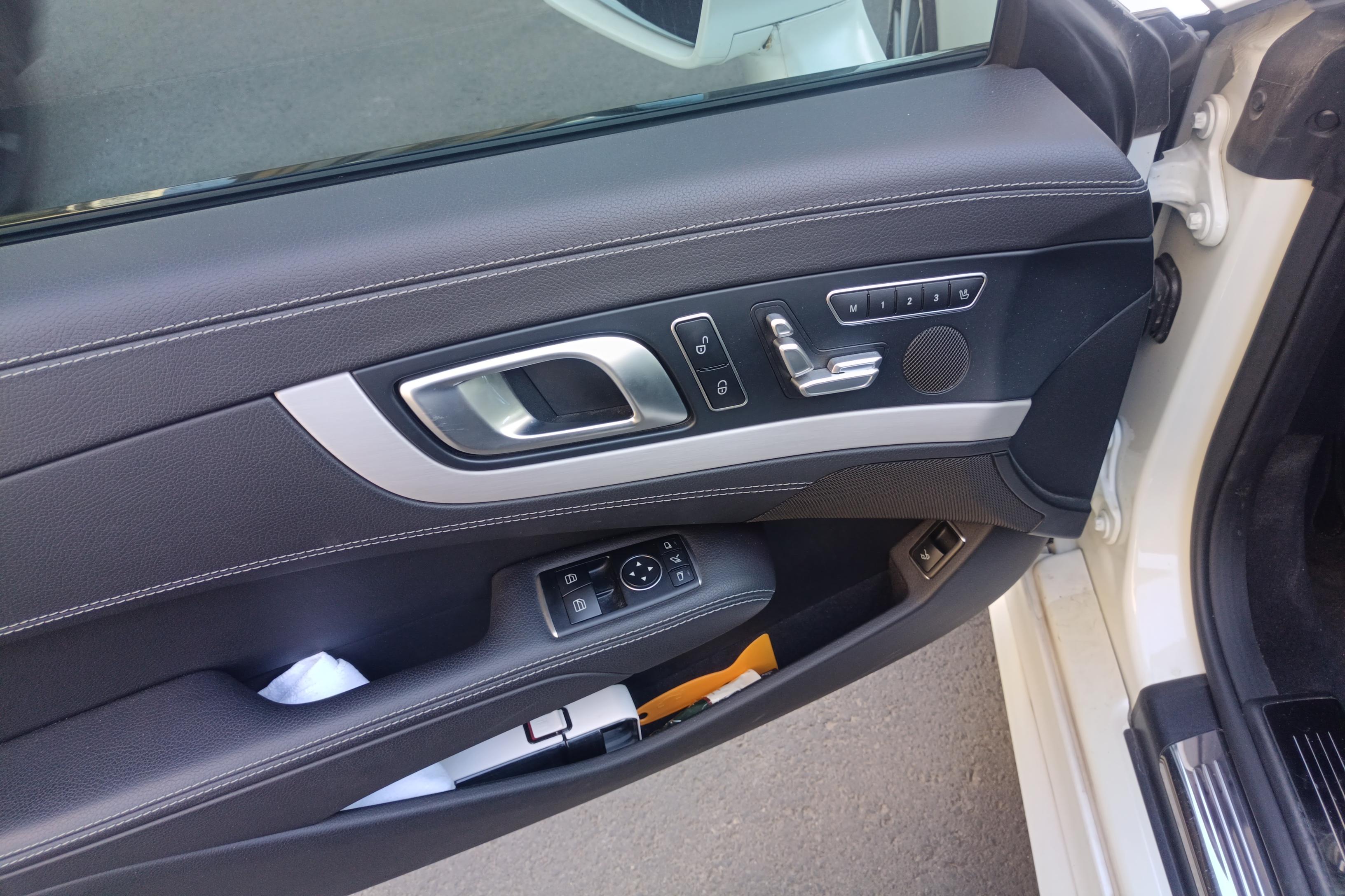 Mercedes-Benz SL Class 2019 car image #22