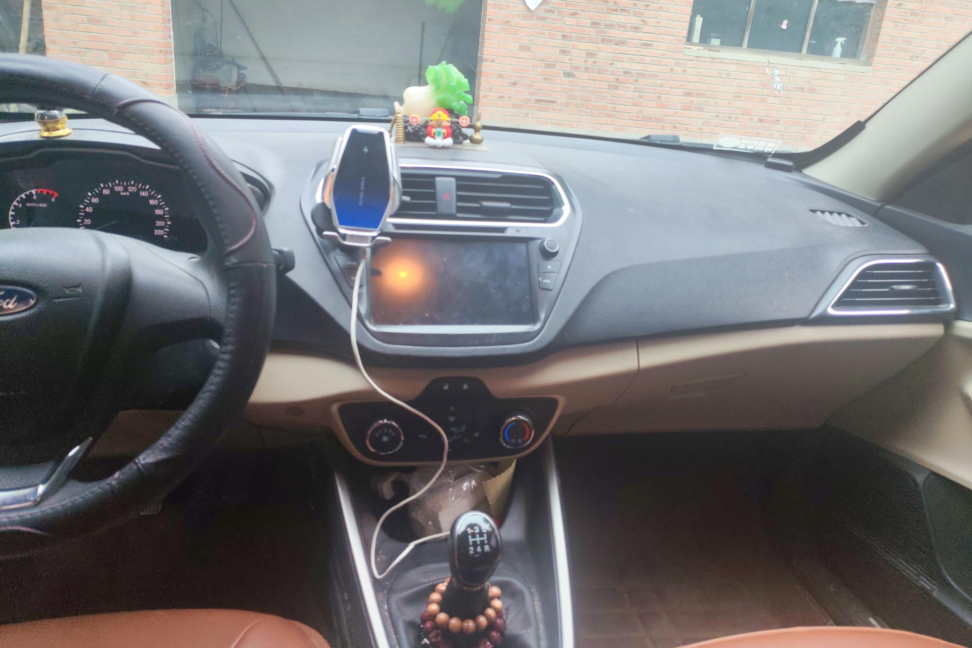 Ford Escort 2017 #22 Ford Escort 2017 immagine di auto #22