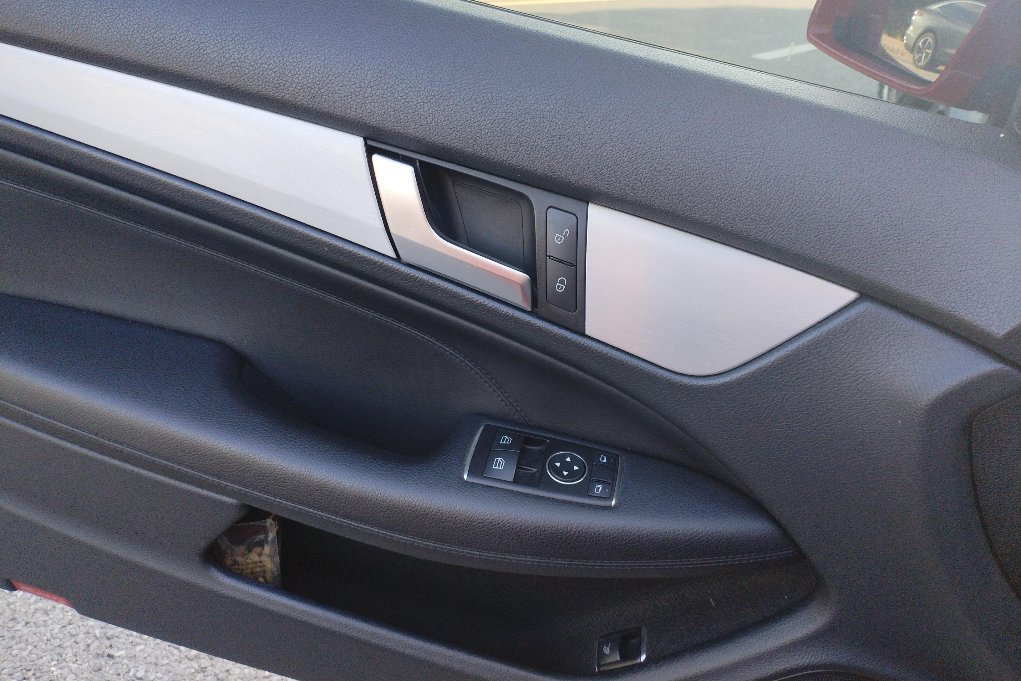 Mercedes-Benz C Class (Imported) 2015 car image #22