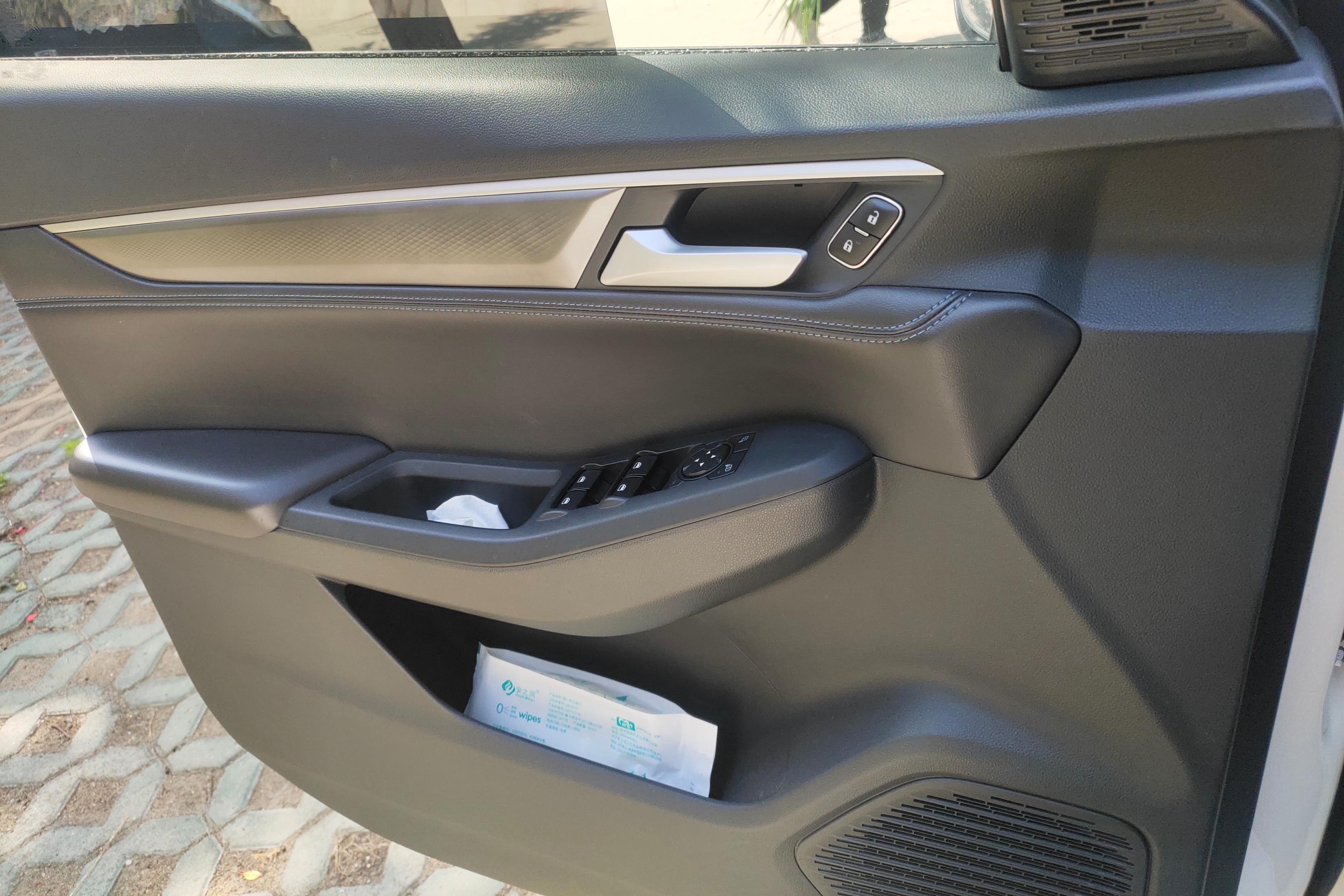 Ford Escort 2021 car image #22