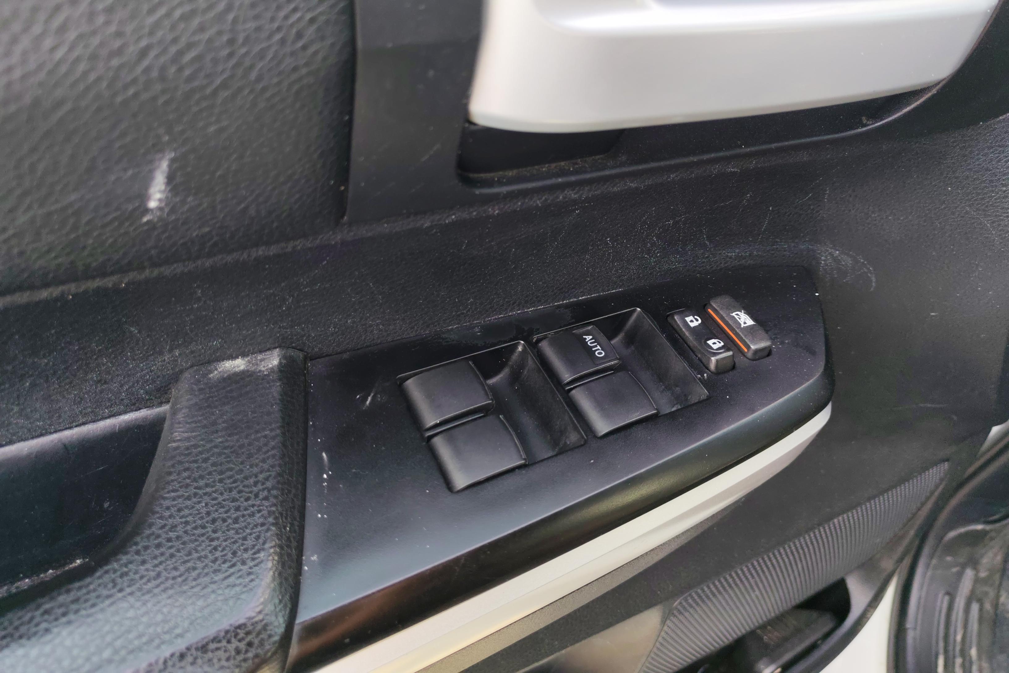 Toyota Tundra 2014 imagen de coche #22