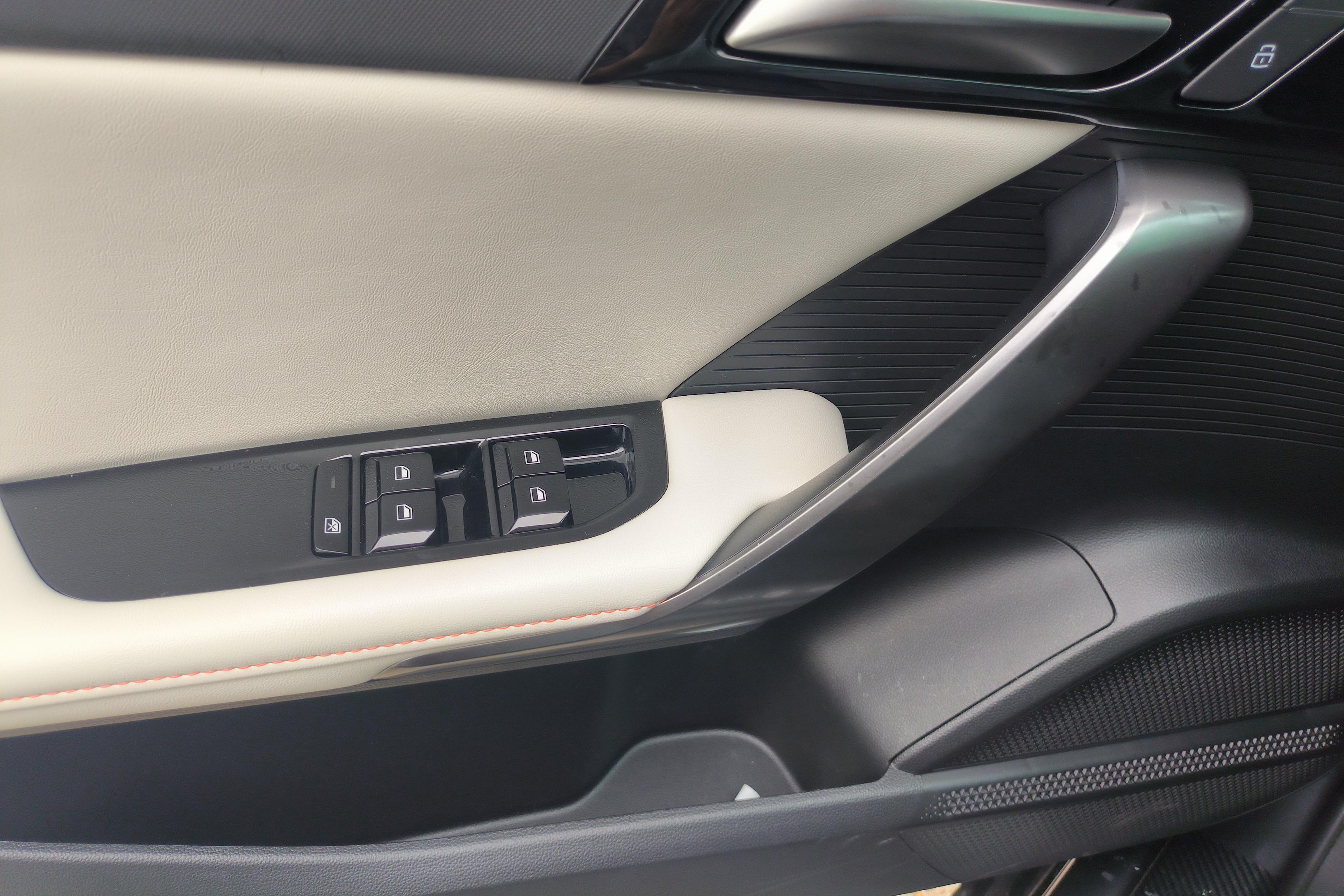 MG 4 EV 2022 #22 MG 4 EV 2022 car image #22