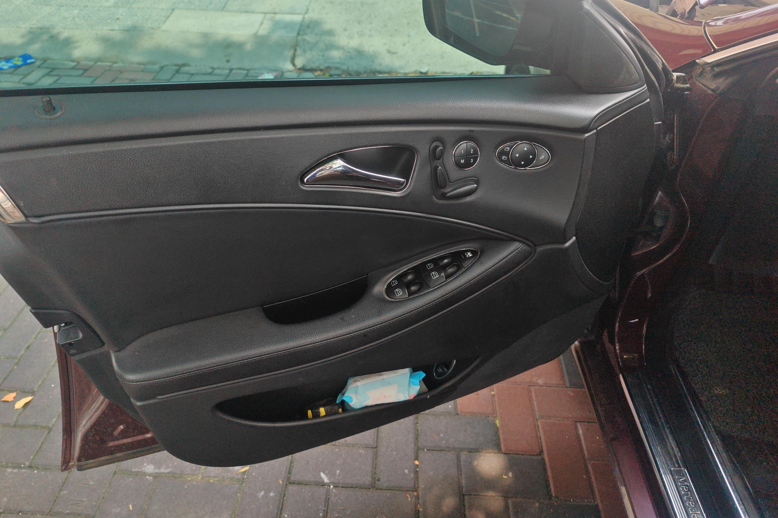 Mercedes-Benz CLS AMG 2010 #22 Mercedes-Benz CLS AMG 2010 car image #22