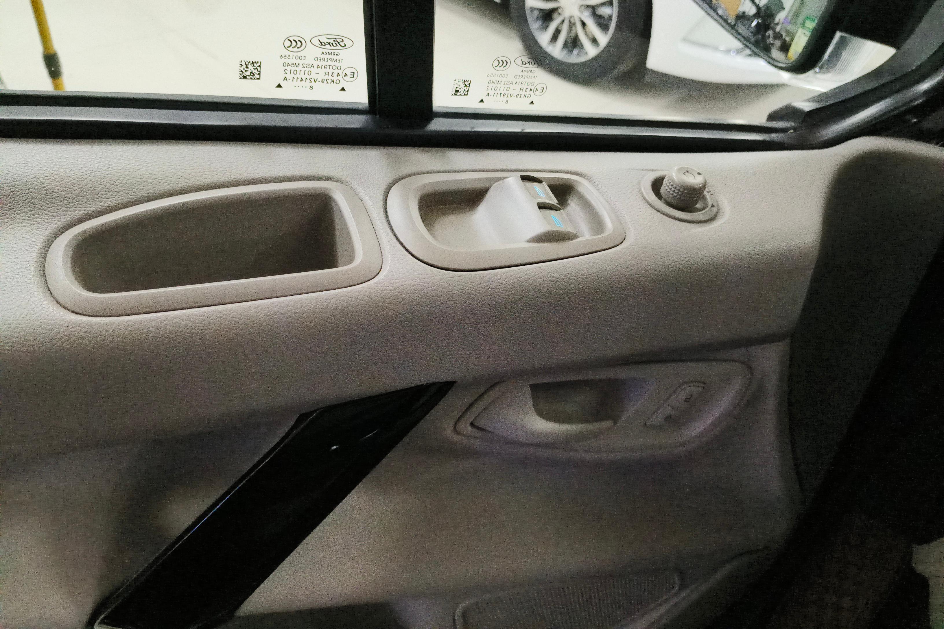 Ford Tourneo 2019 #22 Ford Tourneo 2019 immagine di auto #22