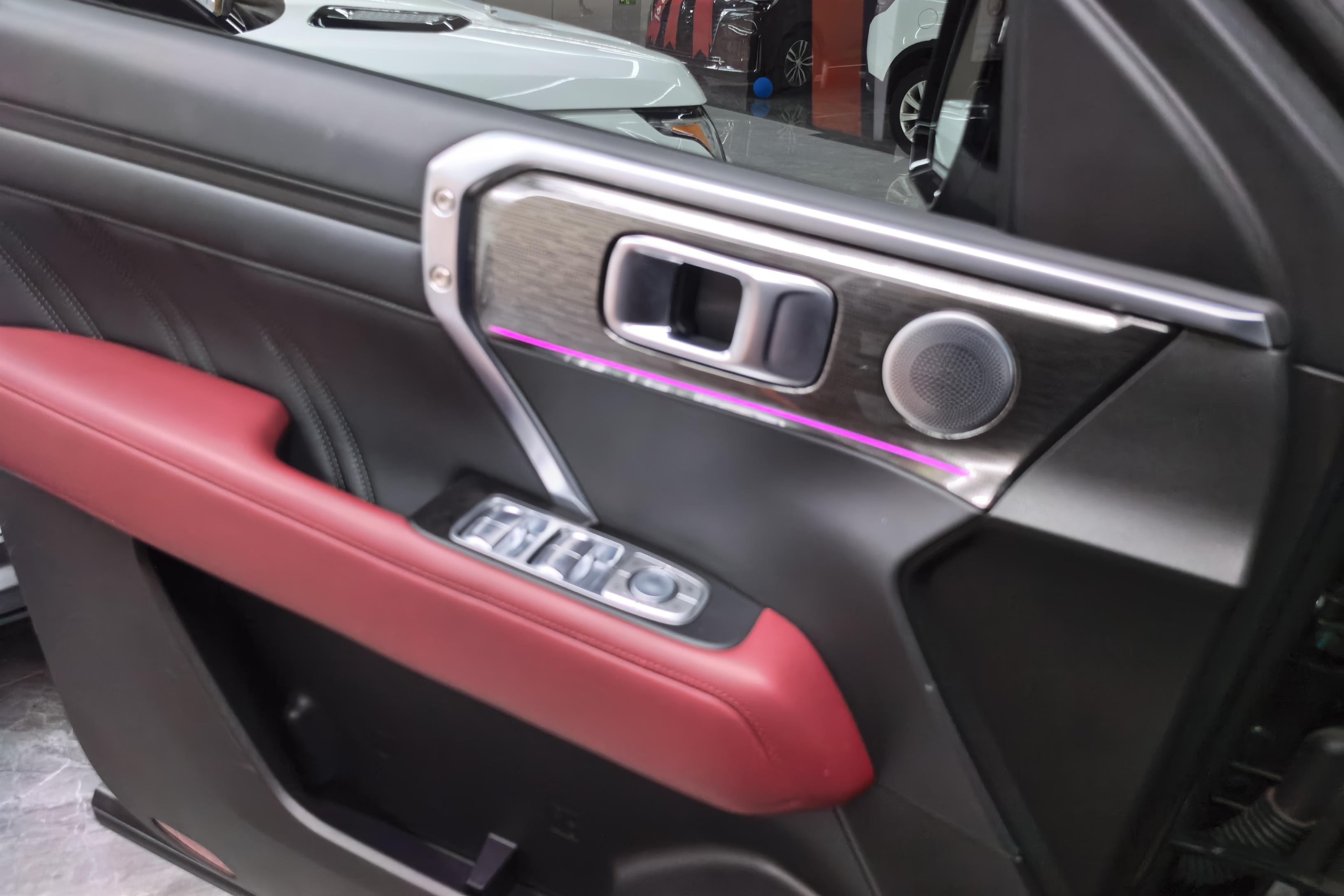 Tank 400 2023 car image #22