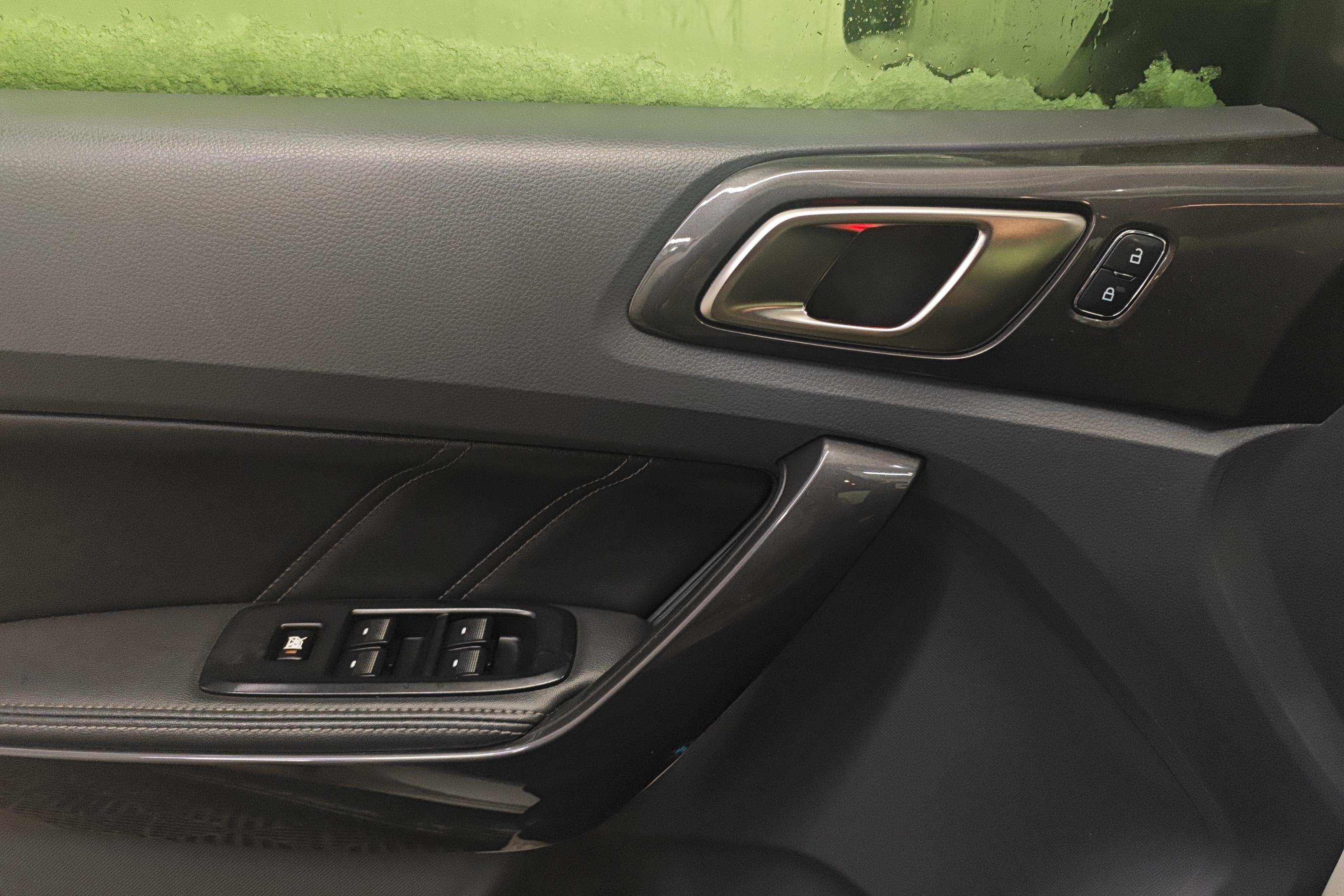 福特 撼路者 2016 汽车图片 #22