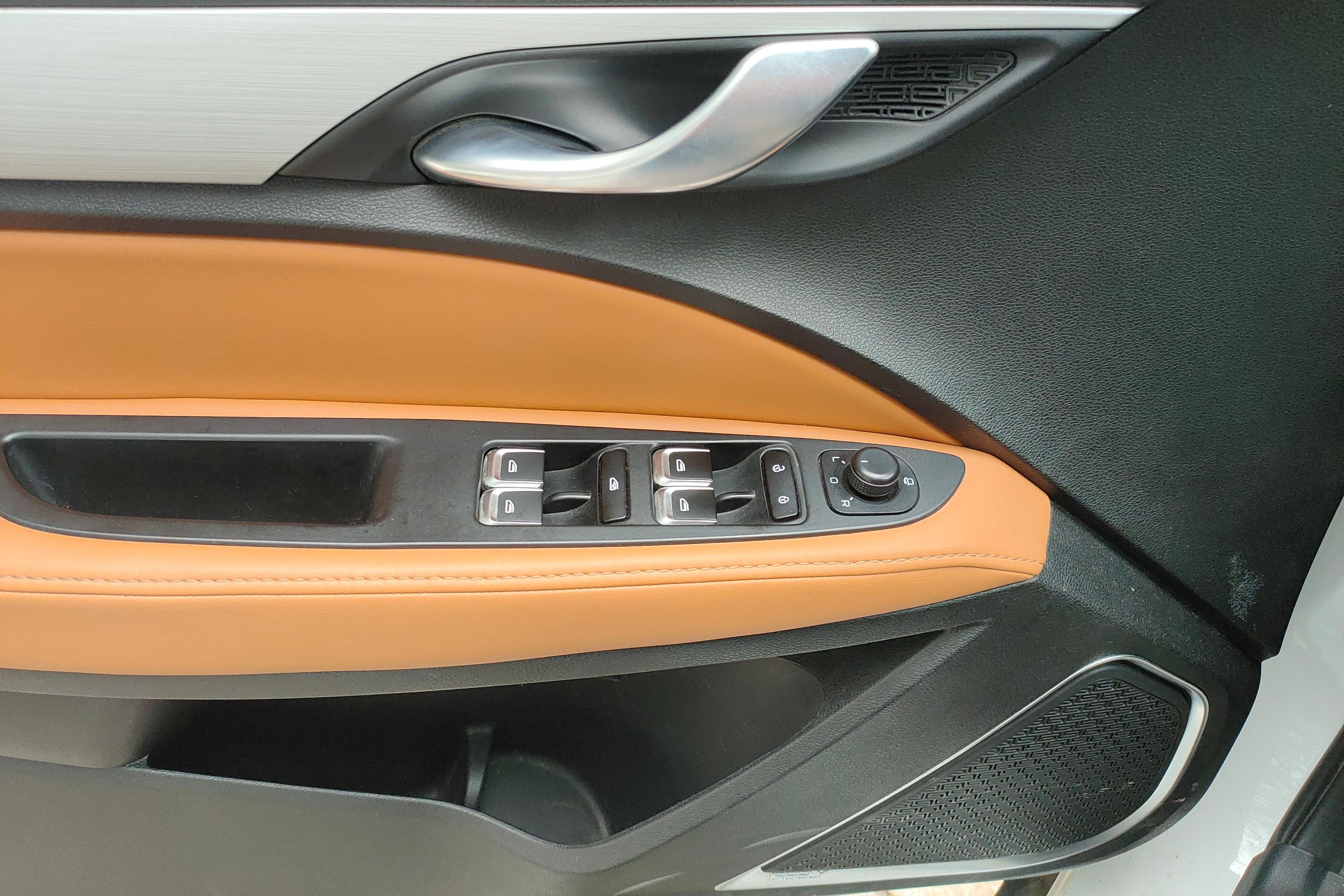 GEELY Vision S1 2019 car image #22