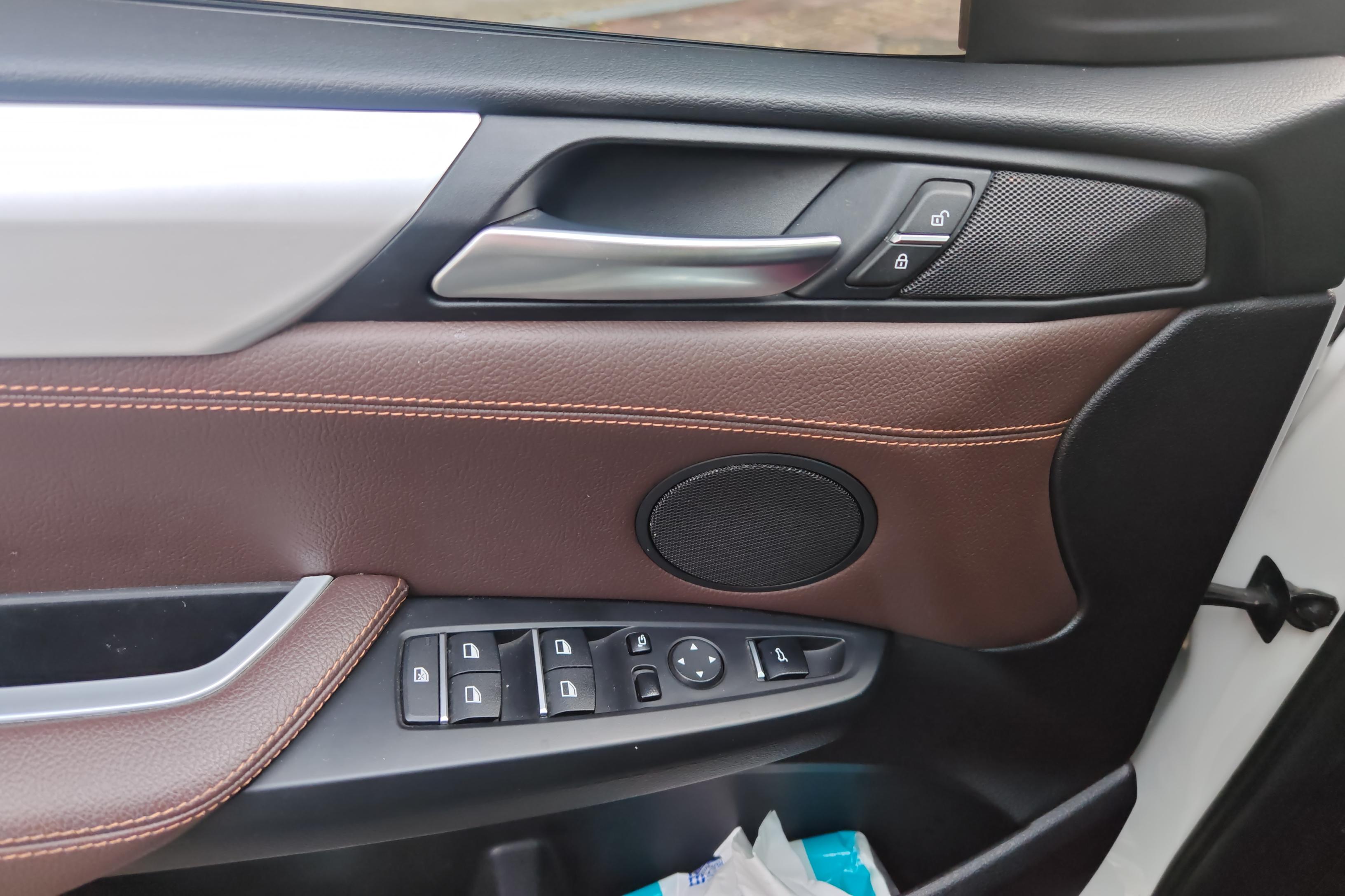 BMW X4 M40i 2017 car image #22