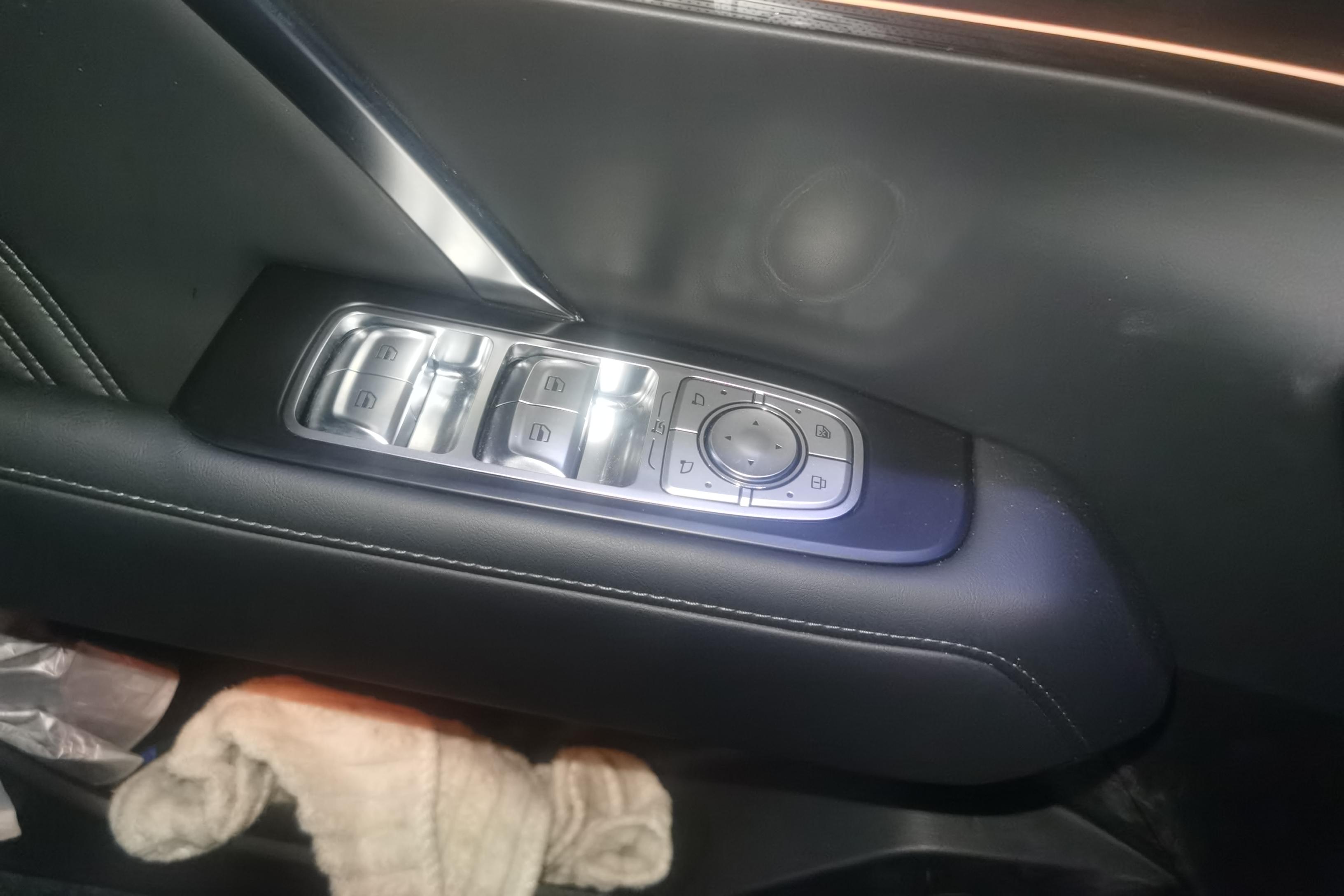 Tank 400 2024 car image #22