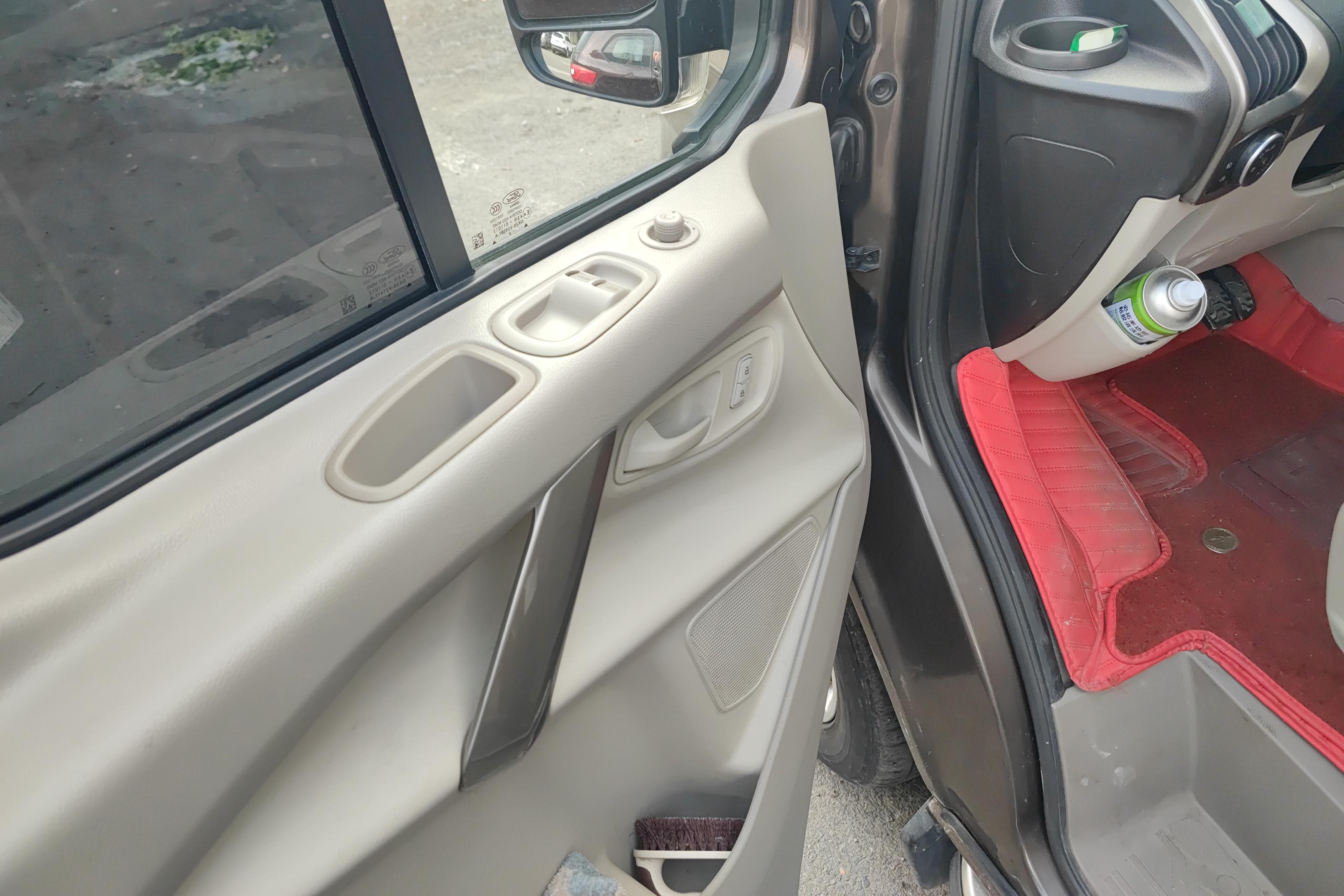 Ford Tourneo 2018 #22 Ford Tourneo 2018 car image #22