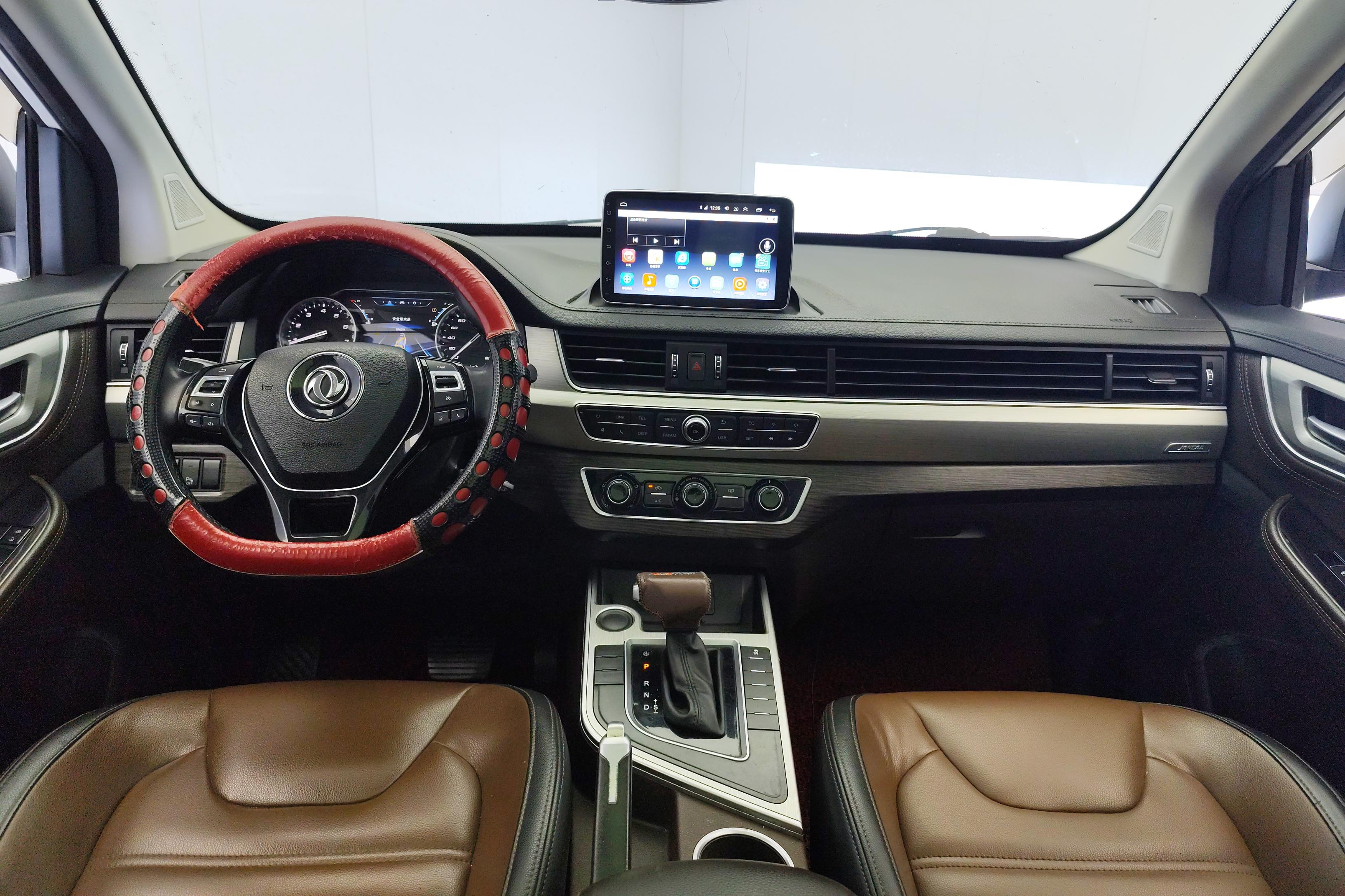 Forthing JOYEAR X6 2018 #22 Forthing JOYEAR X6 2018 car image #22