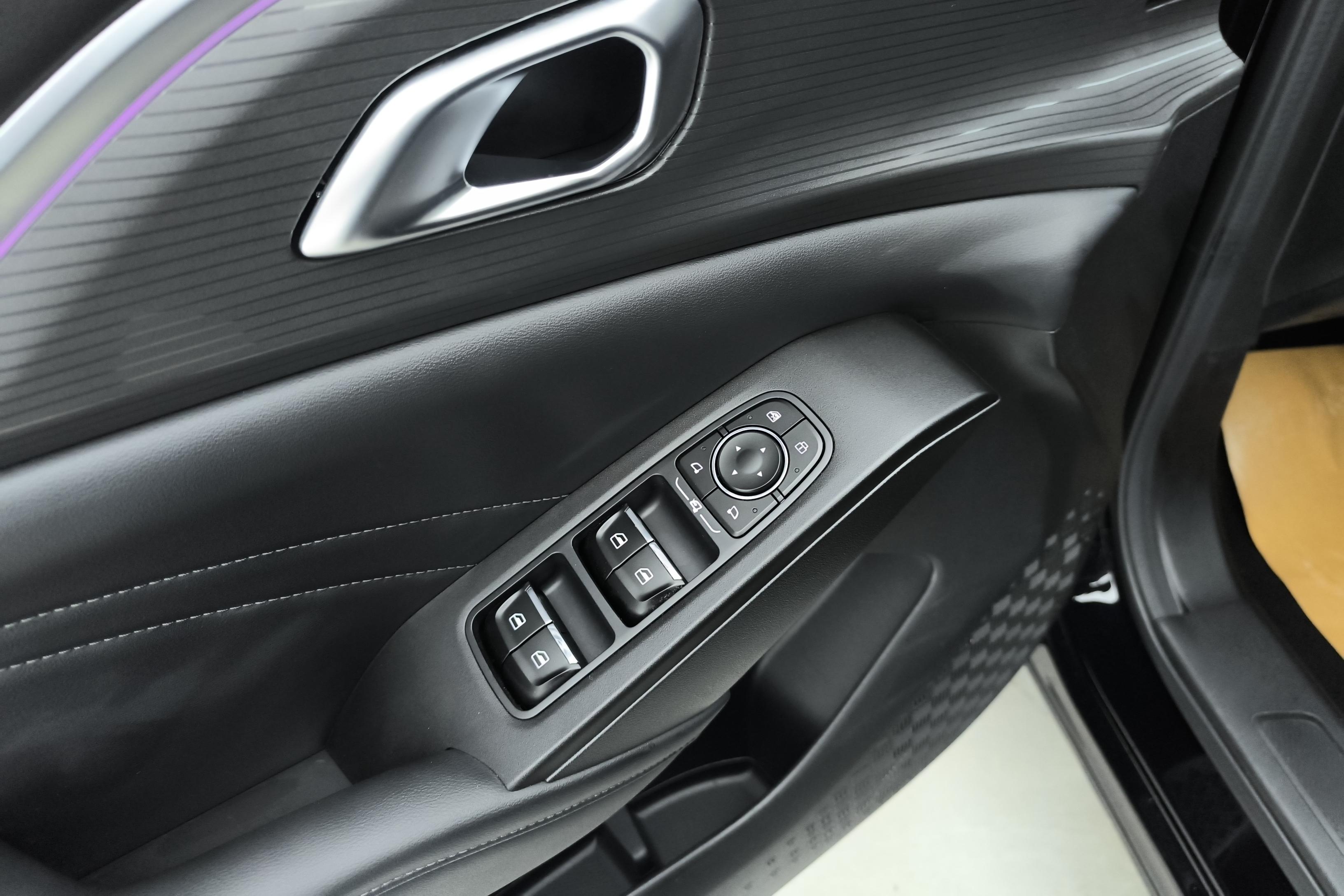 Haval Fierce Dragon MAX 2024 #22 Haval Fierce Dragon MAX 2024 car image #22