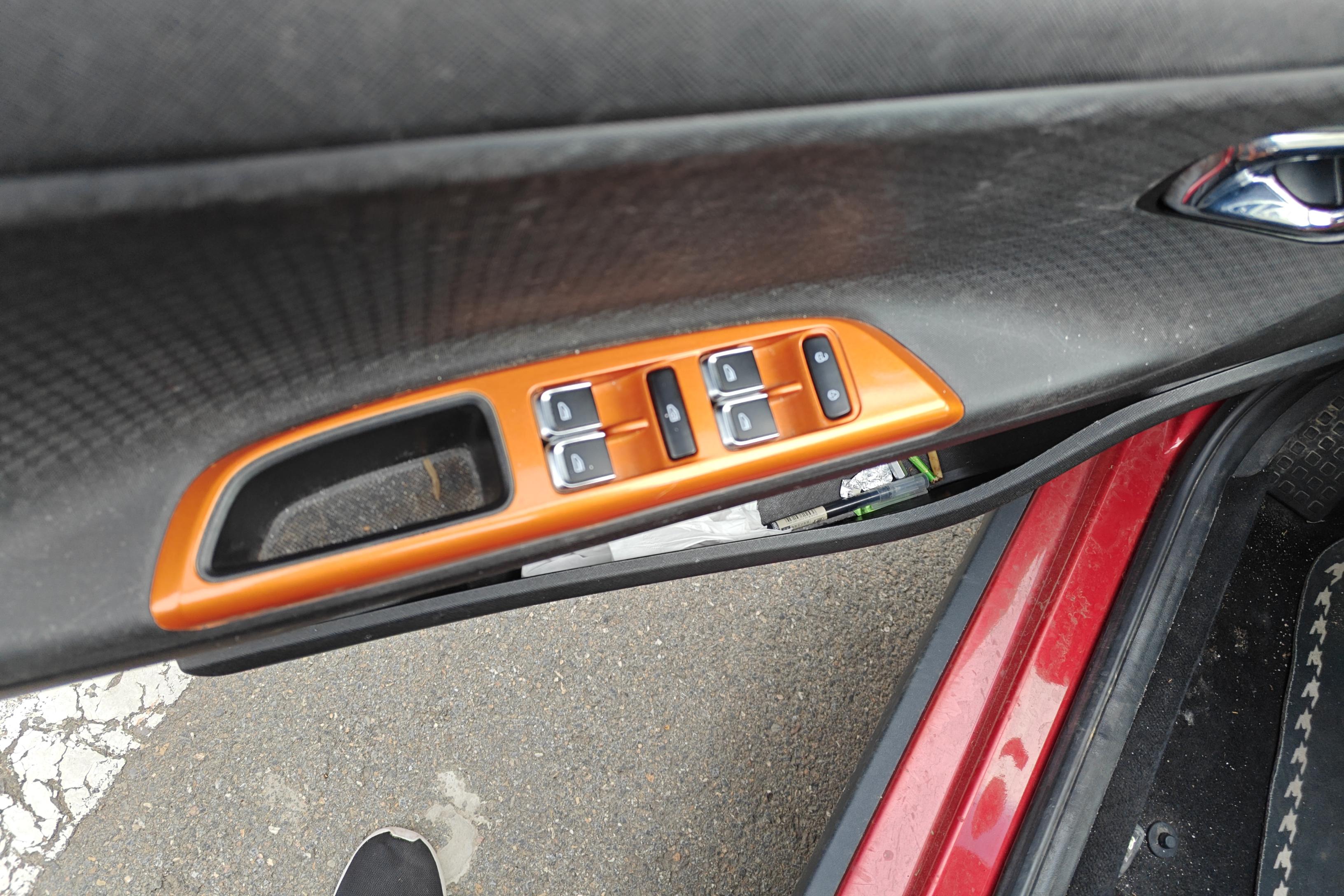 GEELY Vision X1 2017 car image #22