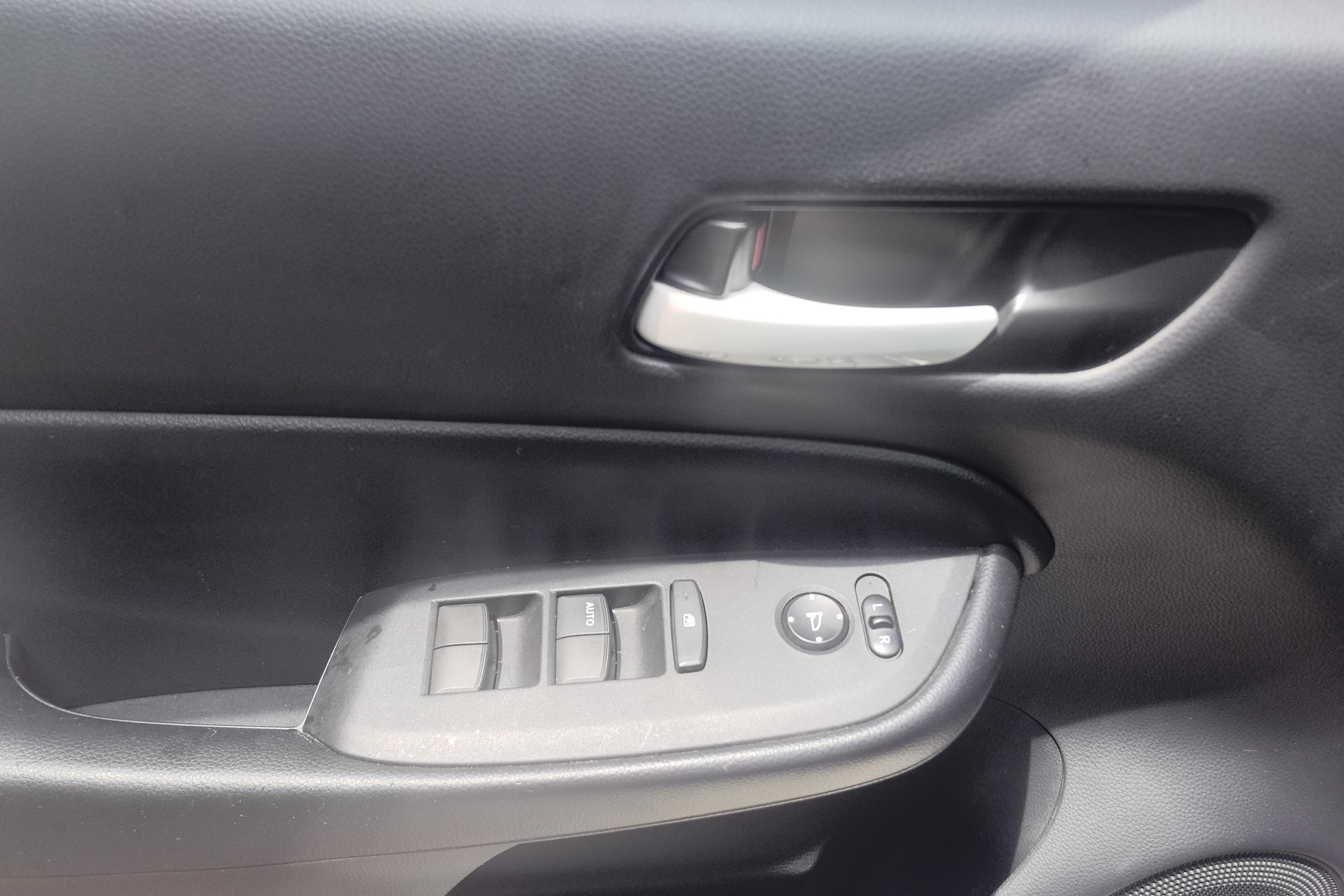 Honda Fit 2021 car image #22