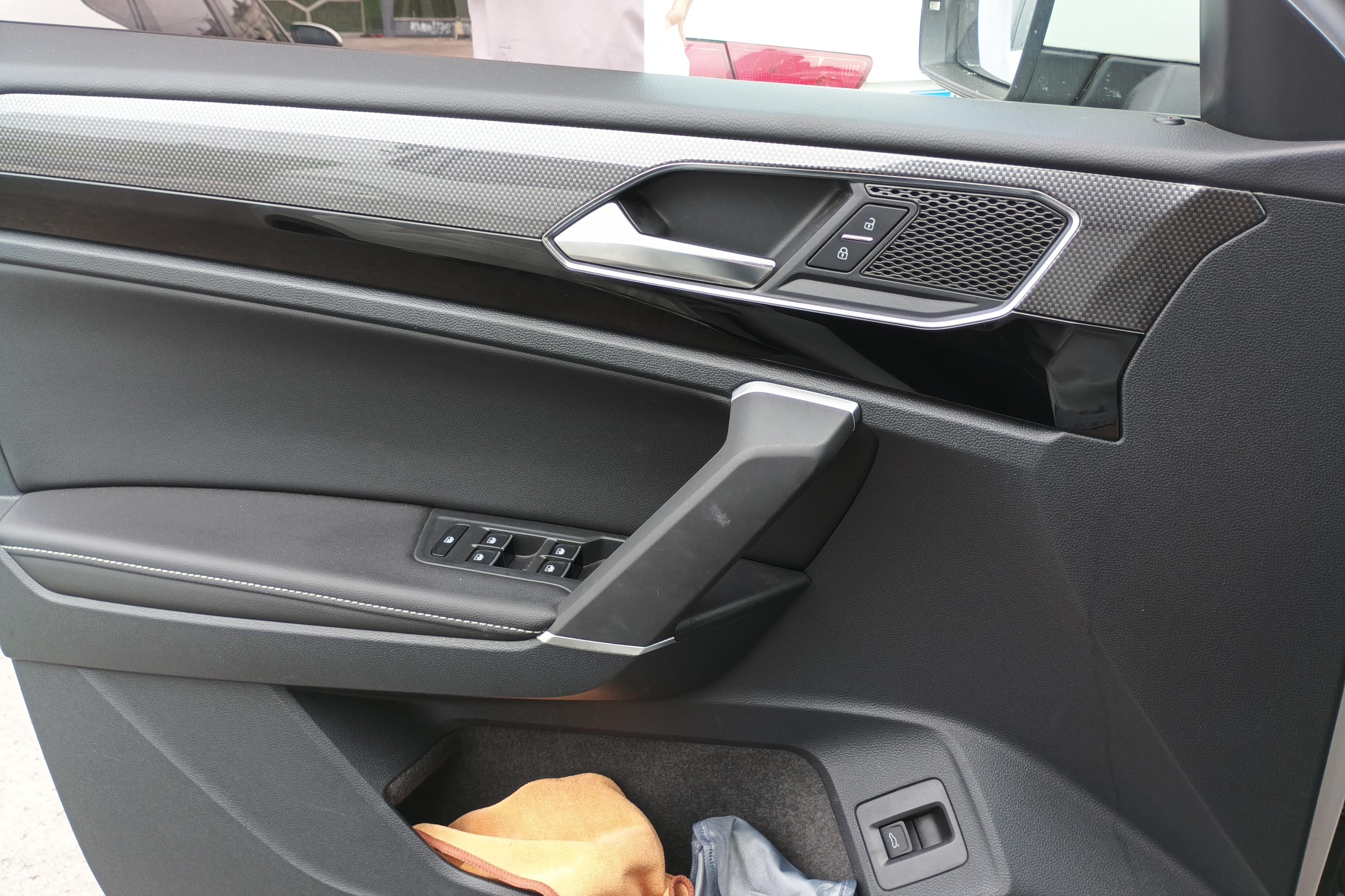 Volkswagen Tayron X 2022 #22 Volkswagen Tayron X 2022 car image #22