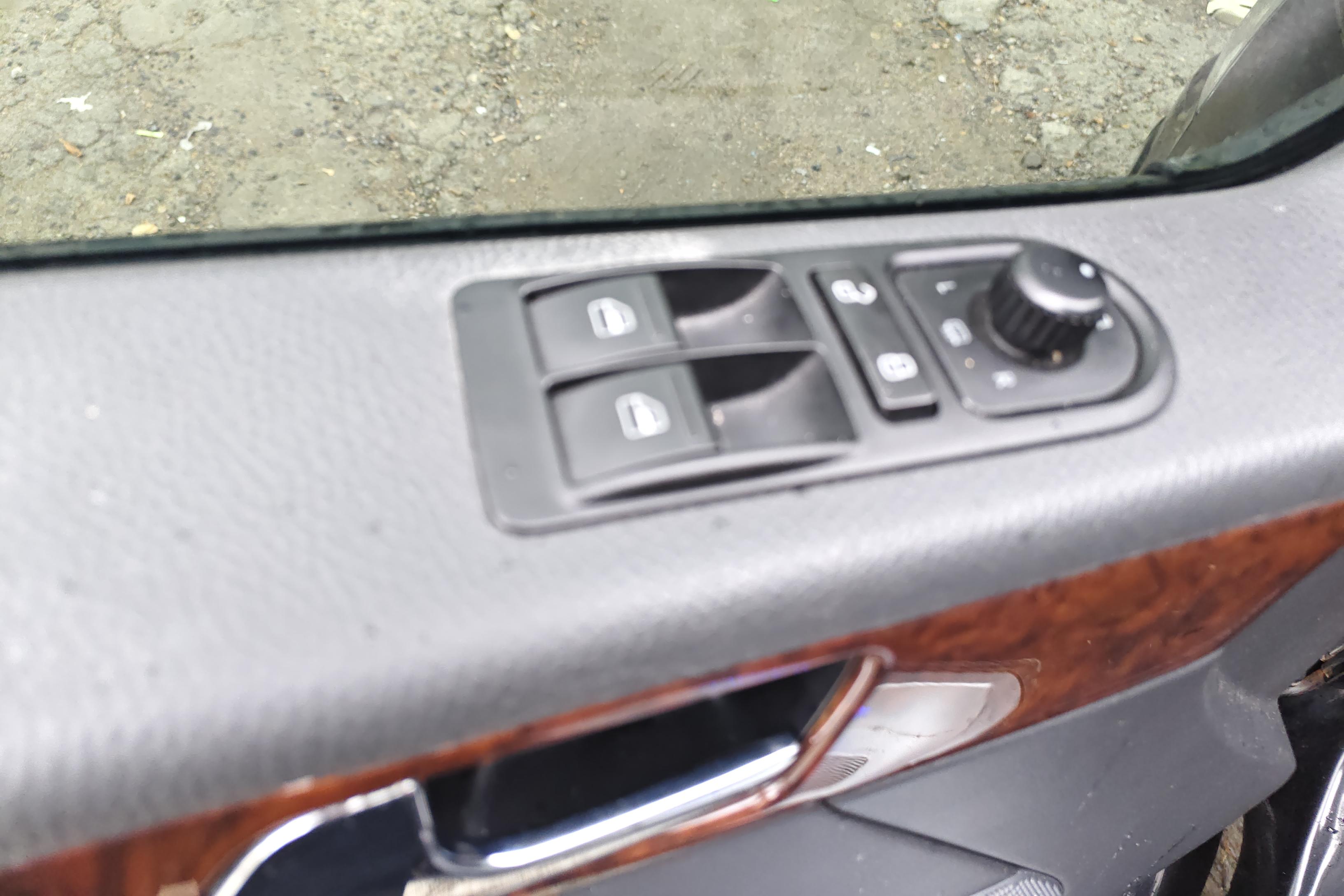 Volkswagen Multivan 2012 #22 Volkswagen Multivan 2012 imagem de carro #22