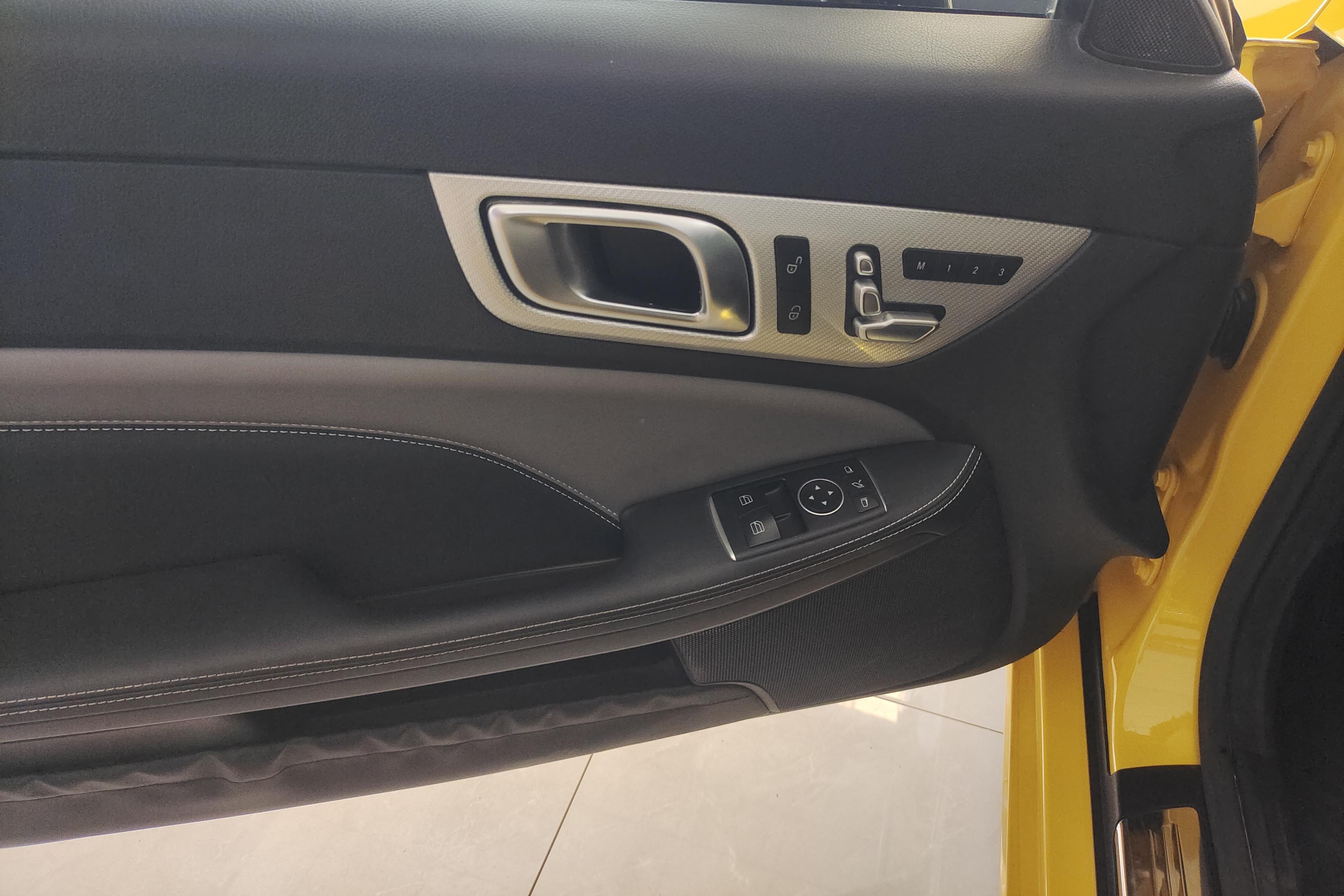 Mercedes-Benz SLC Class 2019 car image #22