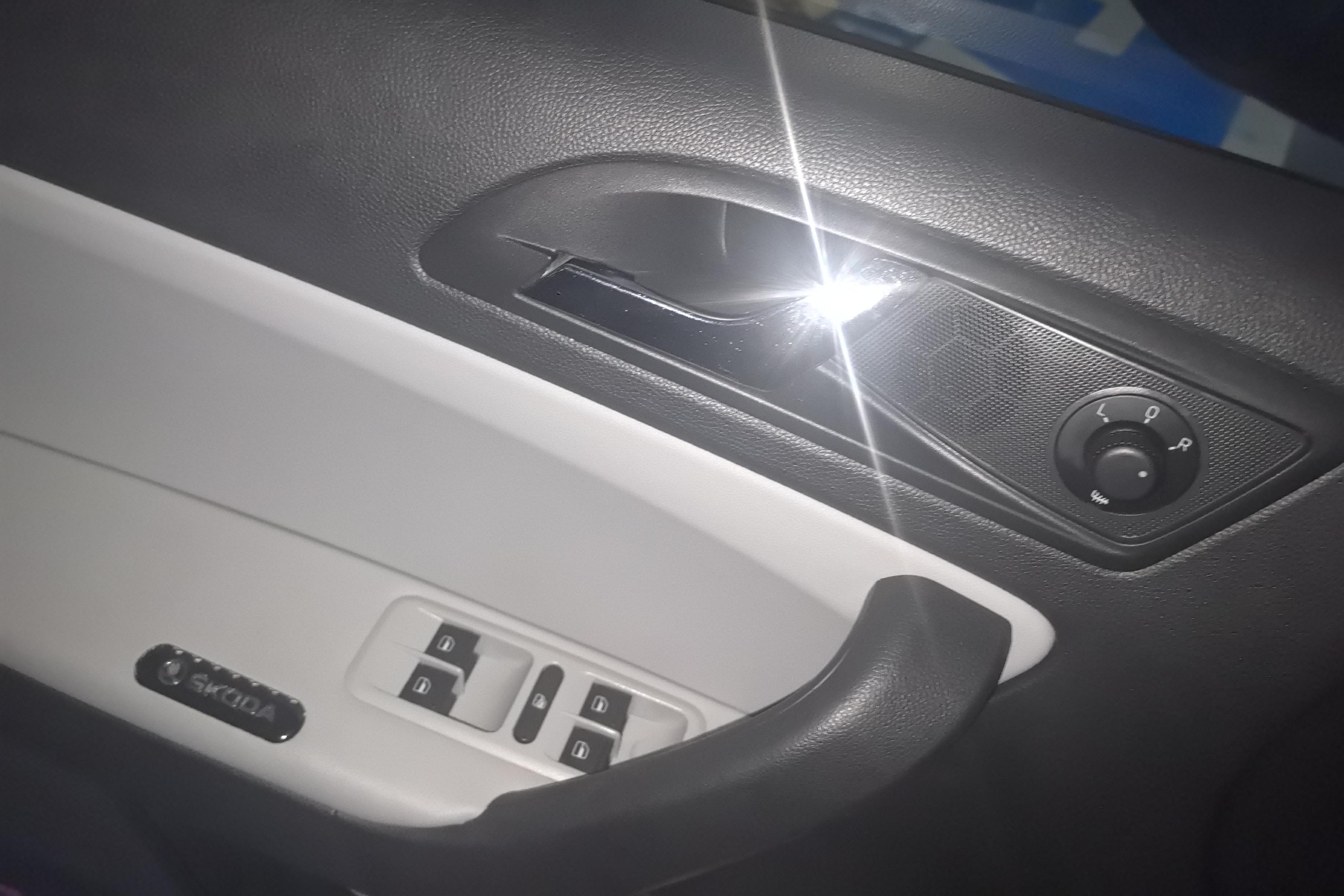 Skoda Yeti 2016 car image #22