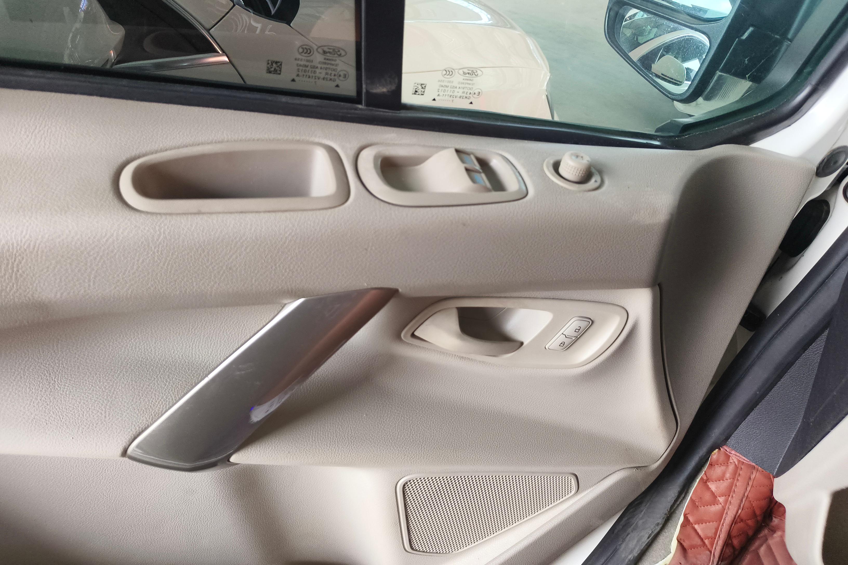 Ford Tourneo 2018 #22 Ford Tourneo 2018 car image #22